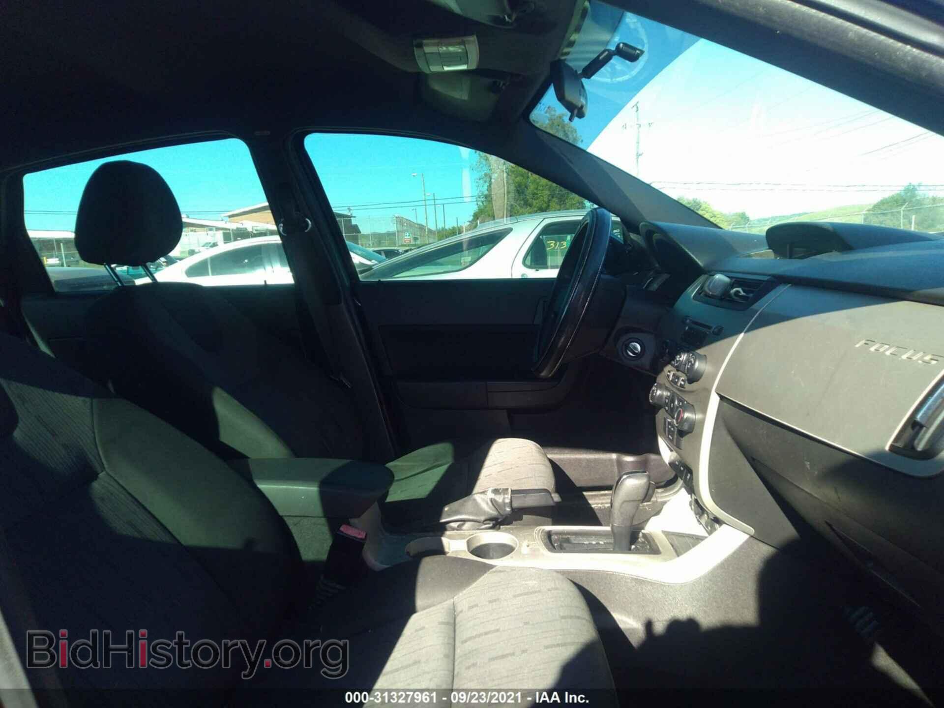 2008 FORD FOCUS - VIN: 1FAHP35N18W248129 - Фото 5