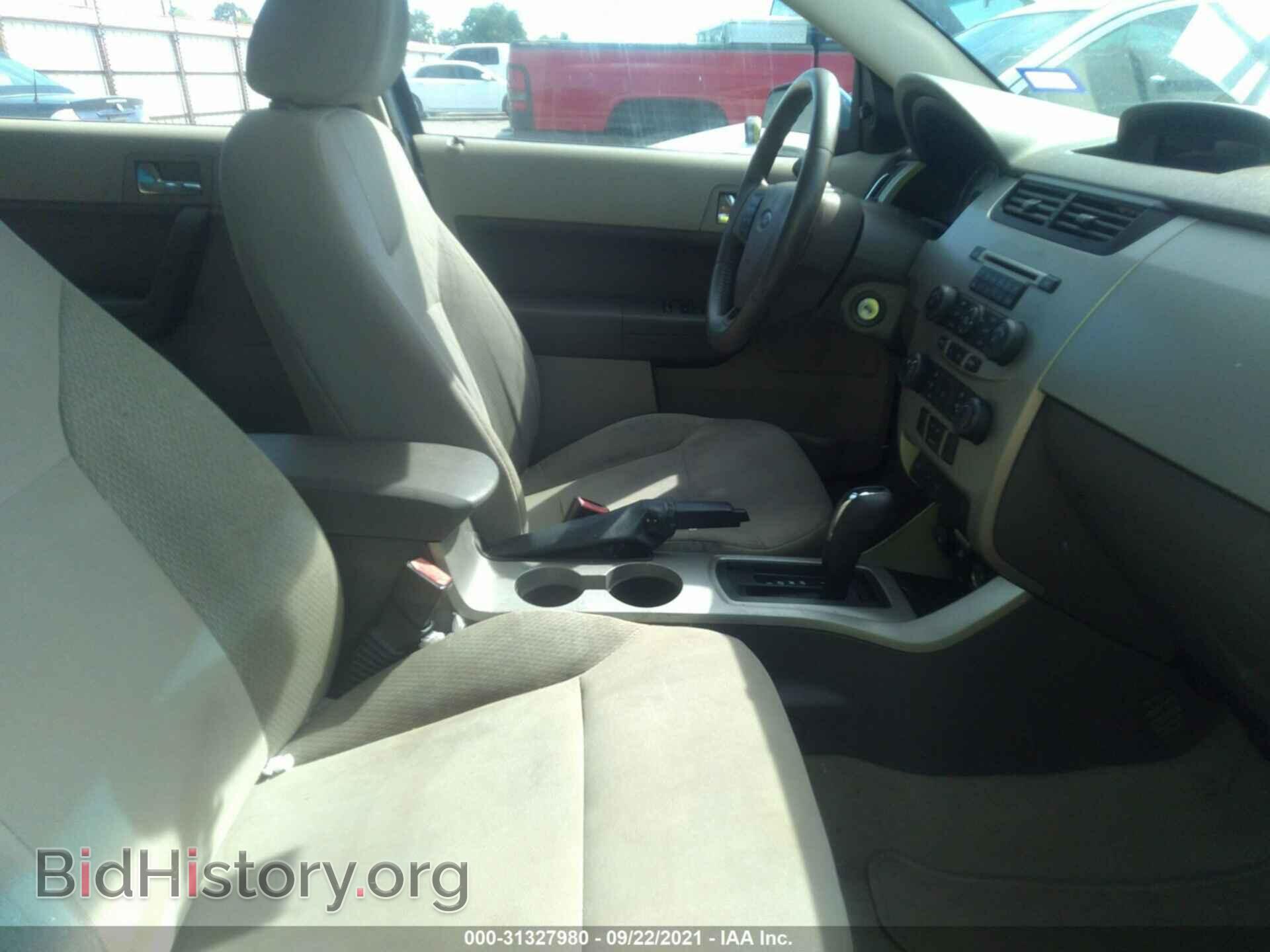 2008 FORD FOCUS - VIN: 1FAHP35N08W139709 - Фото 5