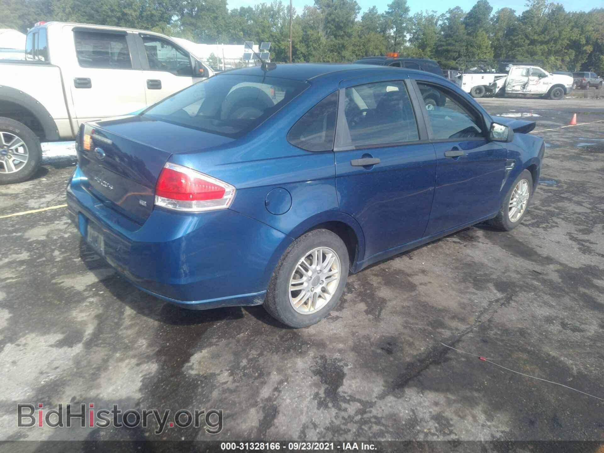 2008 FORD FOCUS - VIN: 1FAHP35N98W207800 - Фото 4