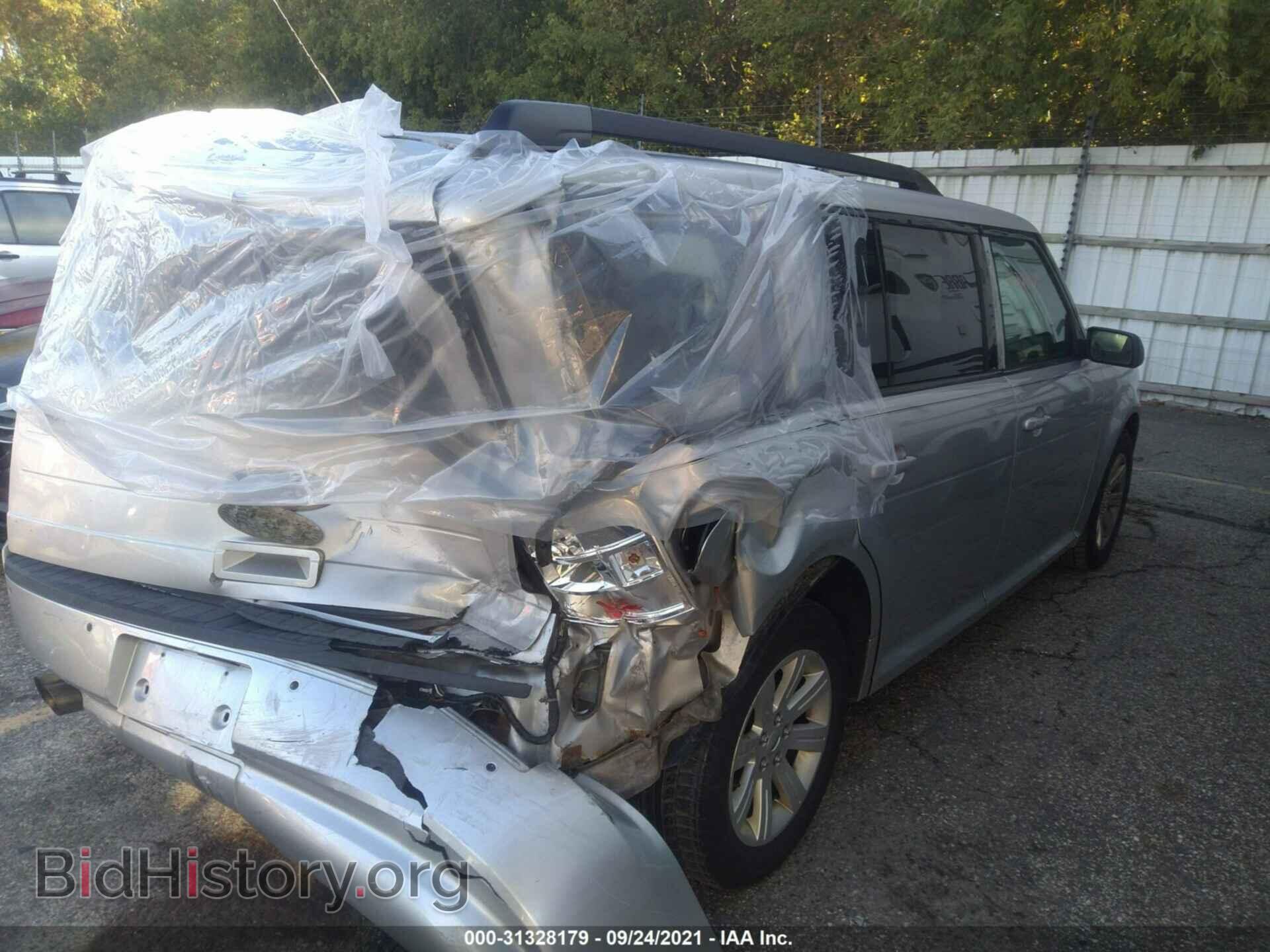 2011 FORD FLEX - VIN: 2FMGK5BC2BBD10676 - Photo 4