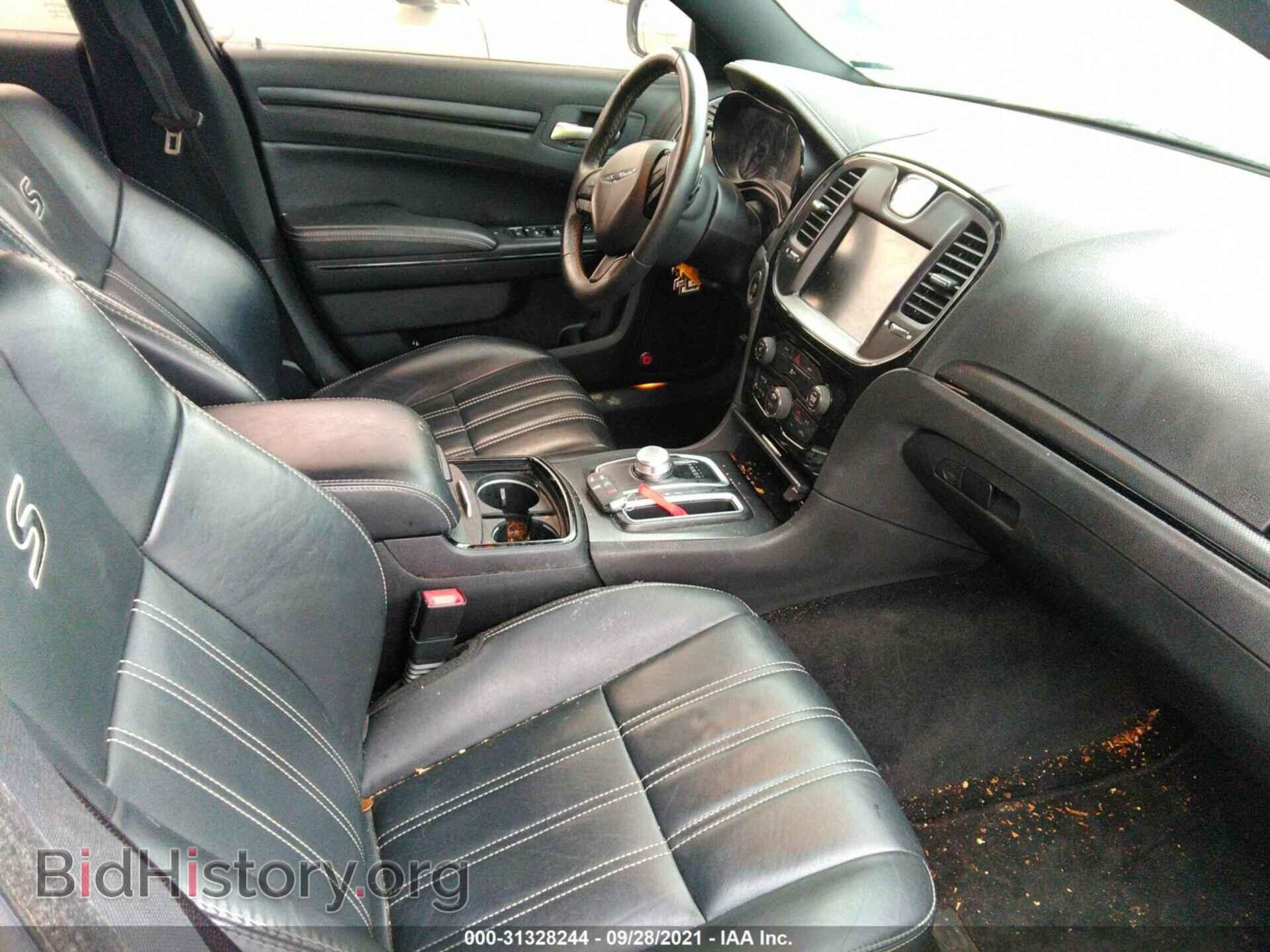 2015 CHRYSLER 300 - VIN: 2C3CCAGG0FH922998 - Фото 5