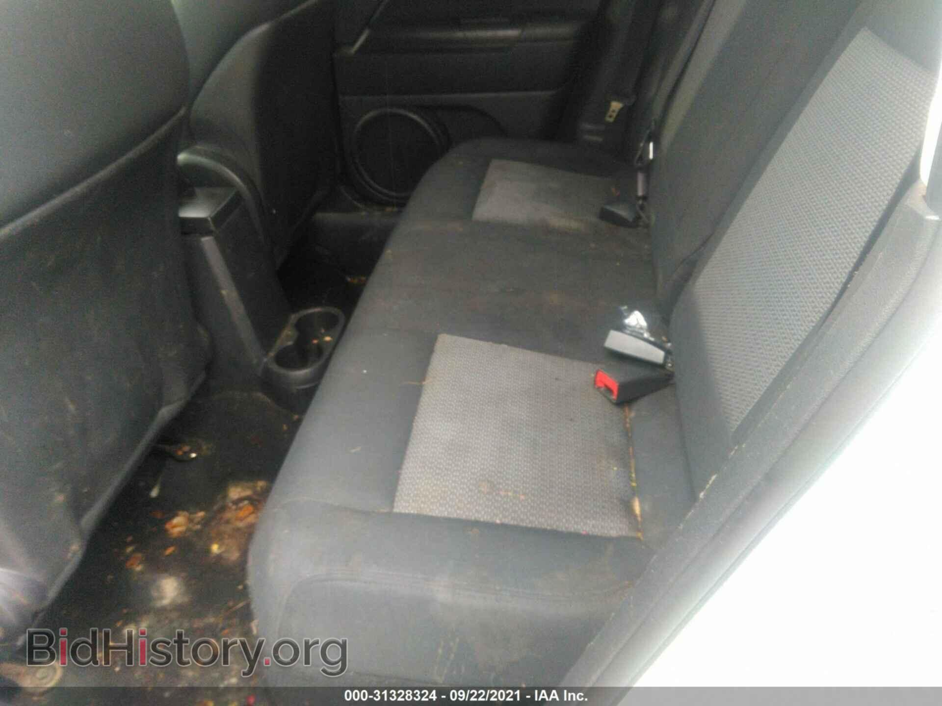 2009 JEEP COMPASS - VIN: 1J4FF47B49D205926 - Photo 8