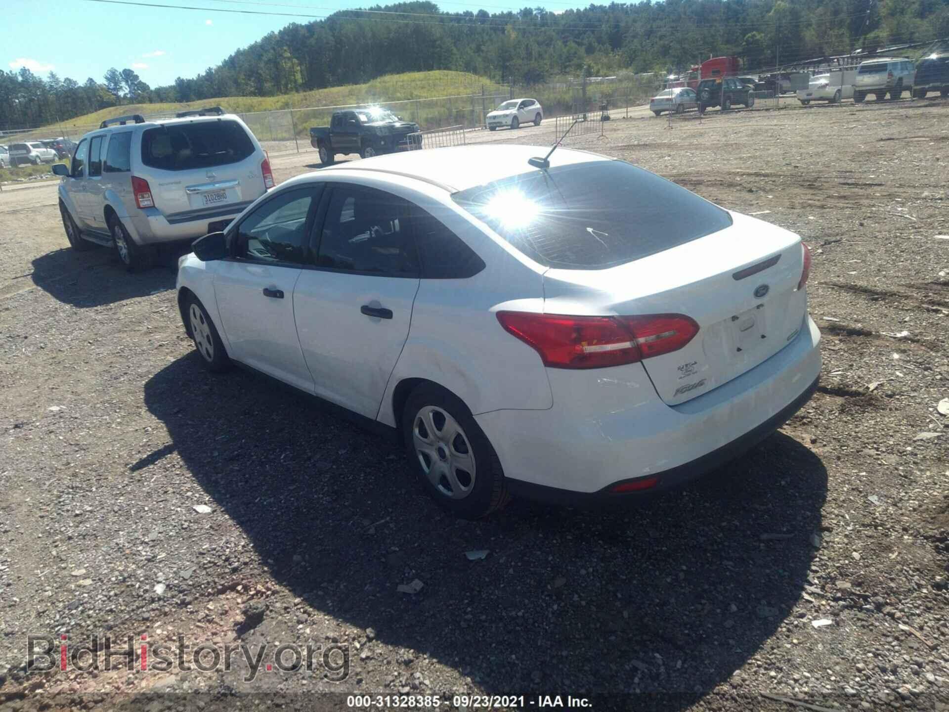 2016 FORD FOCUS - VIN: 1FADP3E26GL275251 - Фото 3
