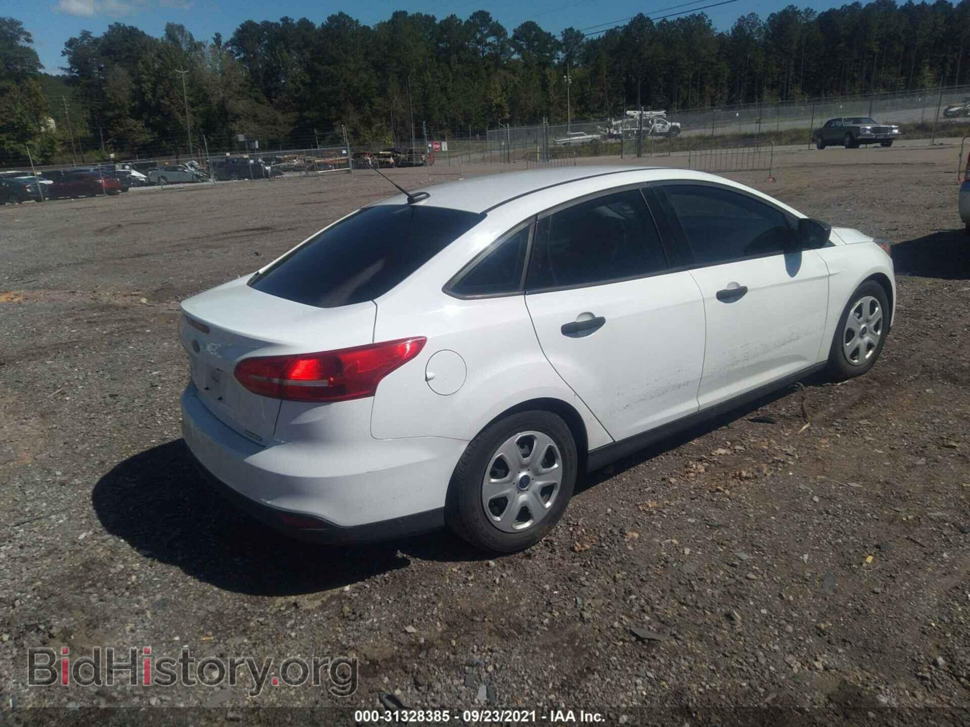 2016 FORD FOCUS - VIN: 1FADP3E26GL275251 - Фото 4