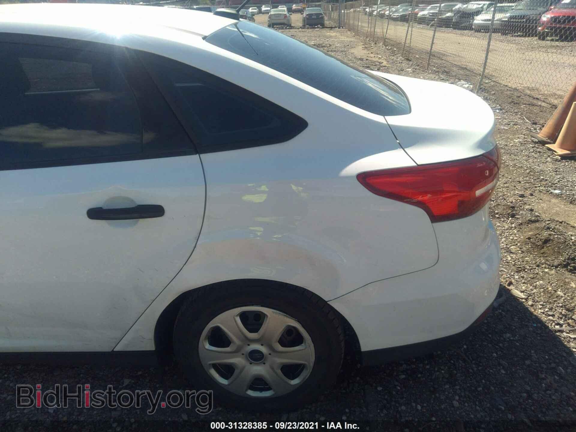 2016 FORD FOCUS - VIN: 1FADP3E26GL275251 - Фото 6