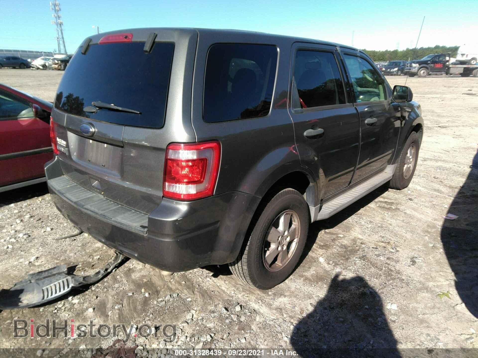2011 FORD ESCAPE - VIN: 1FMCU9C79BKB04469 - Photo 4
