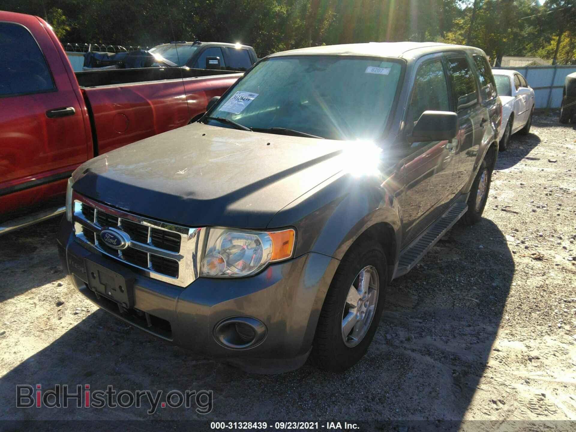 2011 FORD ESCAPE - VIN: 1FMCU9C79BKB04469 - Photo 6