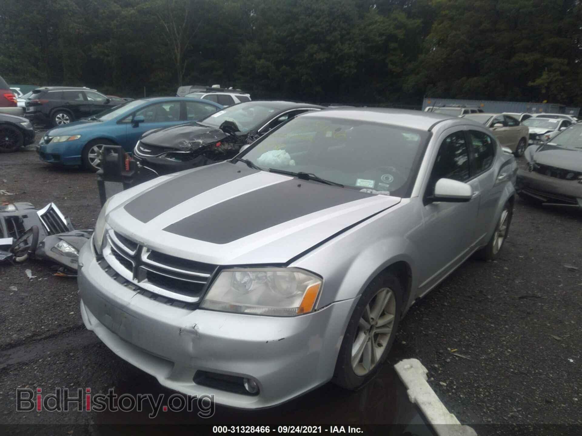 2011 DODGE AVENGER - VIN: 1B3BD1FG2BN584612 - Фото 2