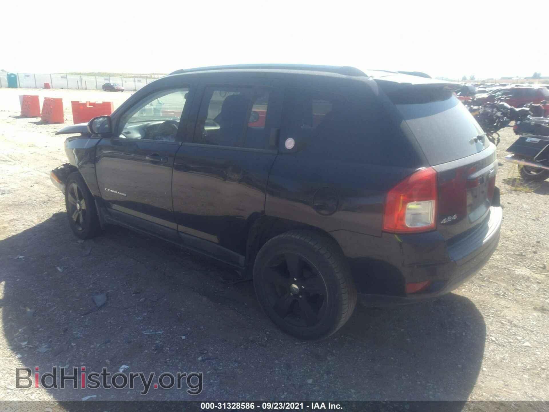 2012 JEEP COMPASS - VIN: 1C4NJDEBXCD604429 - Photo 3