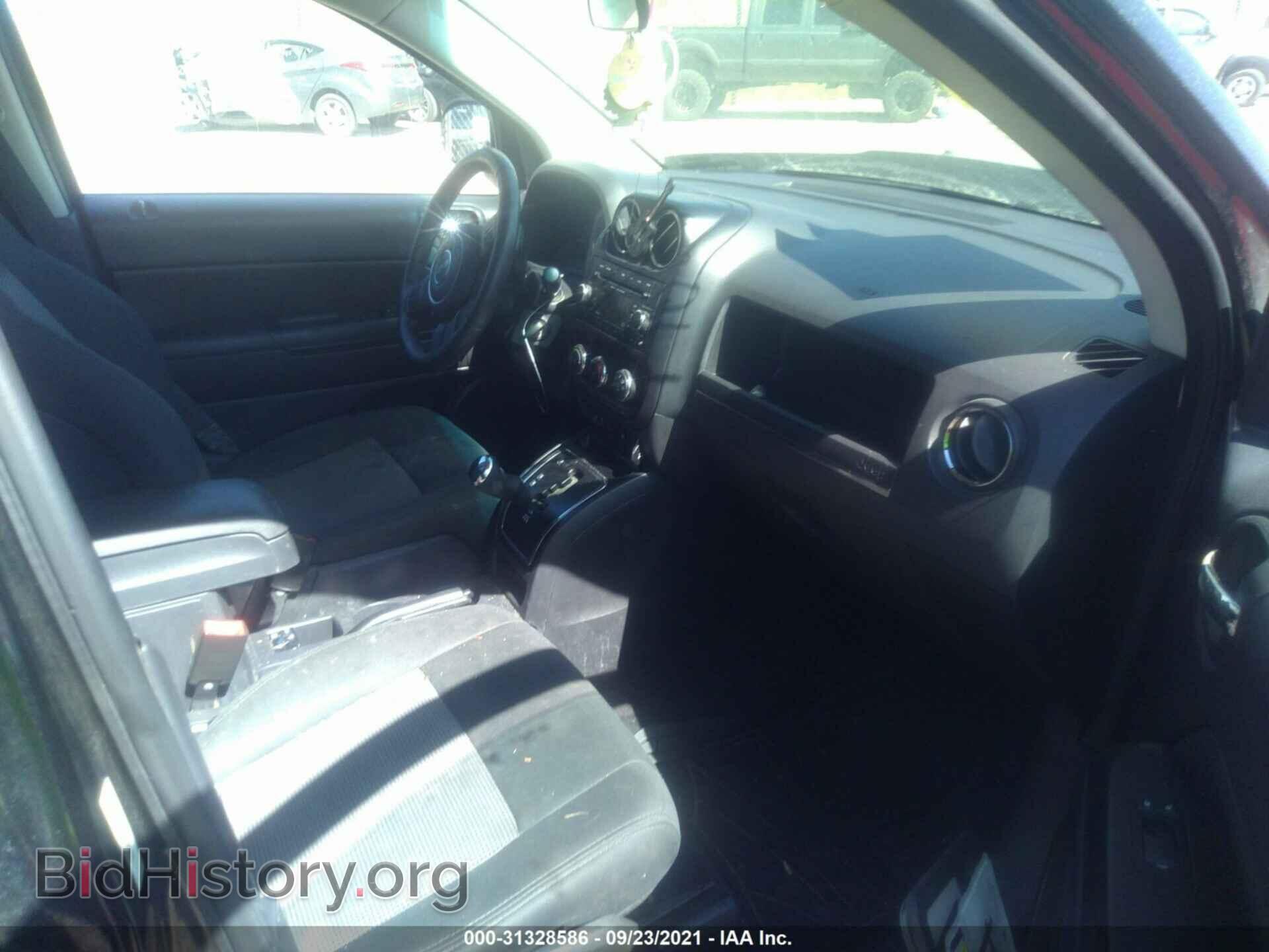 2012 JEEP COMPASS - VIN: 1C4NJDEBXCD604429 - Photo 5