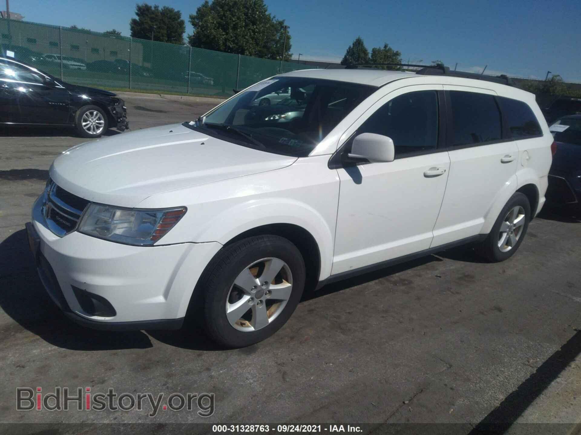 2012 DODGE JOURNEY - VIN: 3C4PDCBG0CT187181 - Фото 2