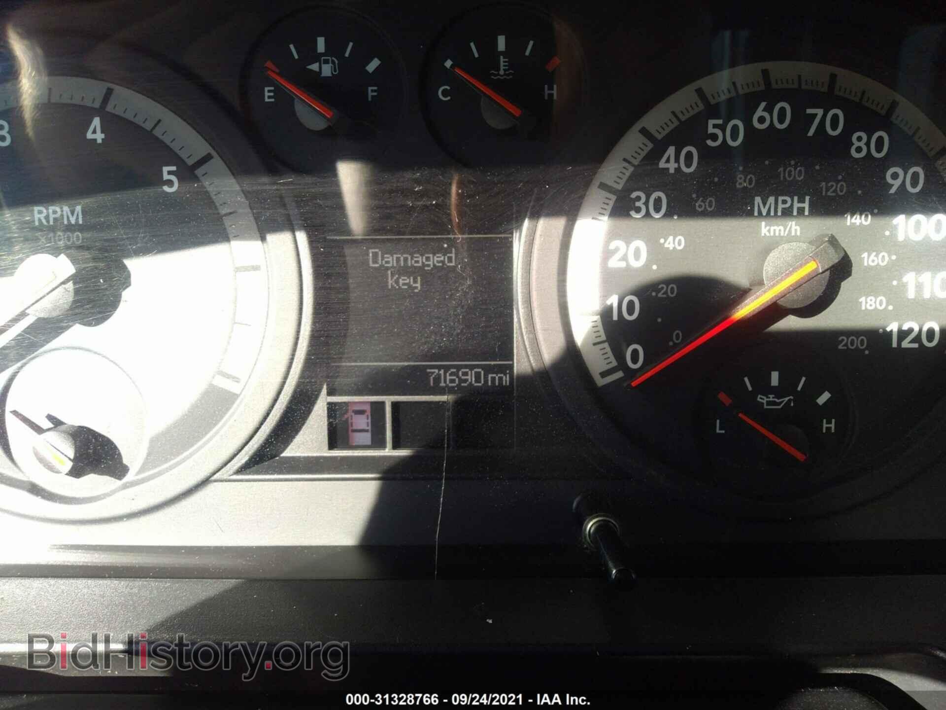 2010 DODGE RAM 1500 - VIN: 1D7RB1CP8AS223687 - Фото 7