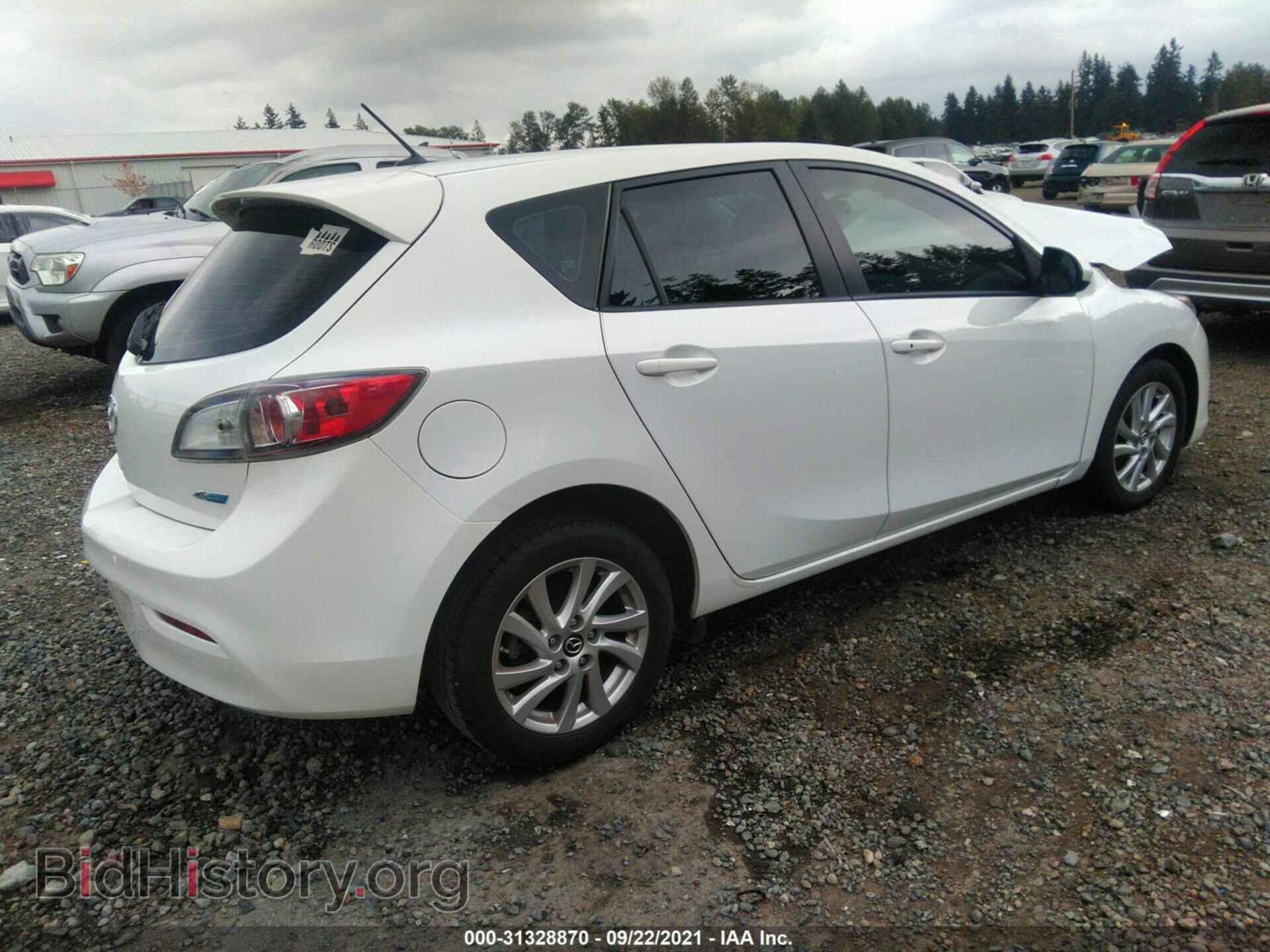 2013 MAZDA MAZDA3 - VIN: JM1BL1LP6D1775322 - Фото 4