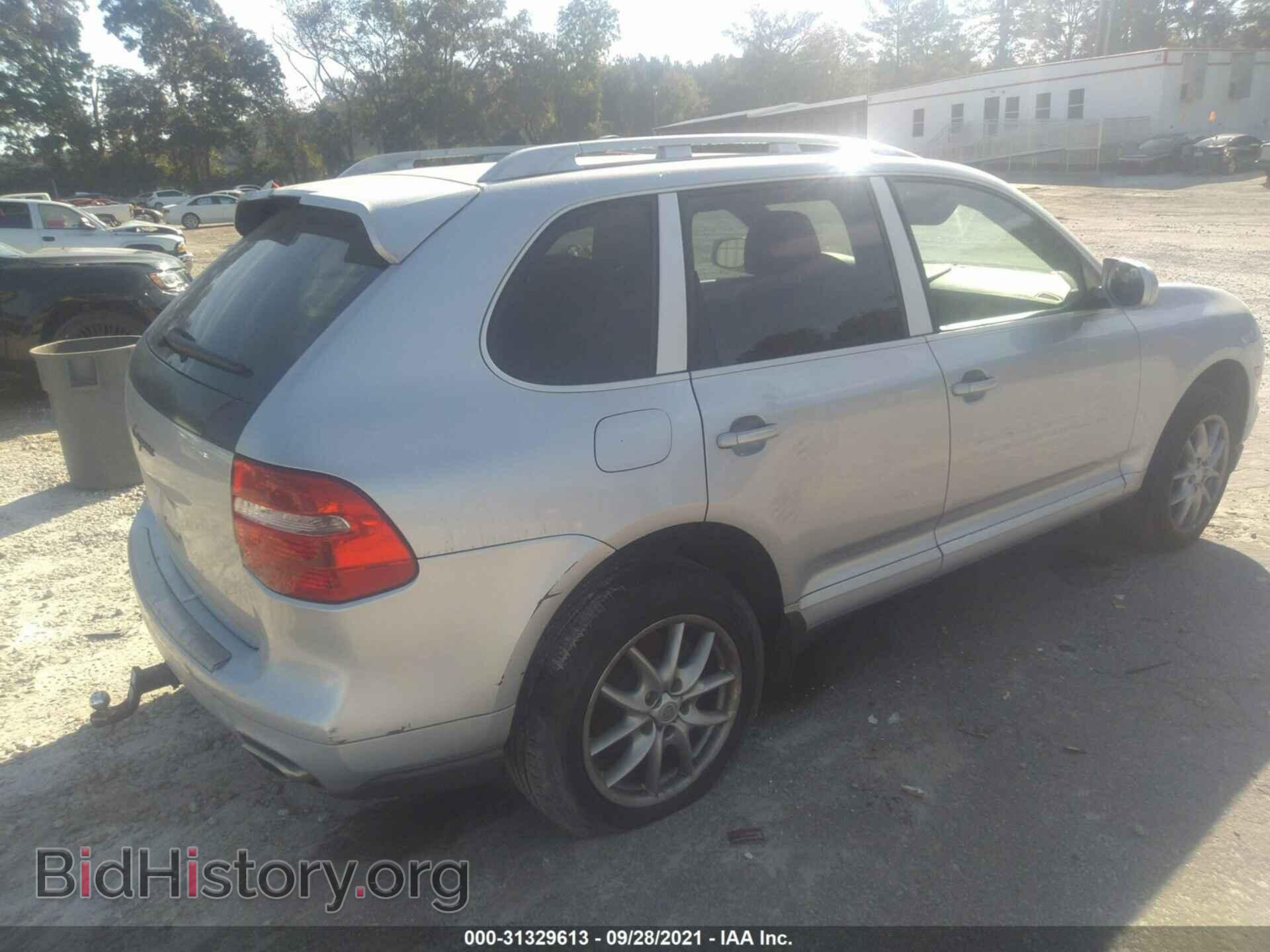 2008 PORSCHE CAYENNE - VIN: WP1AA29P38LA29403 - Фото 4