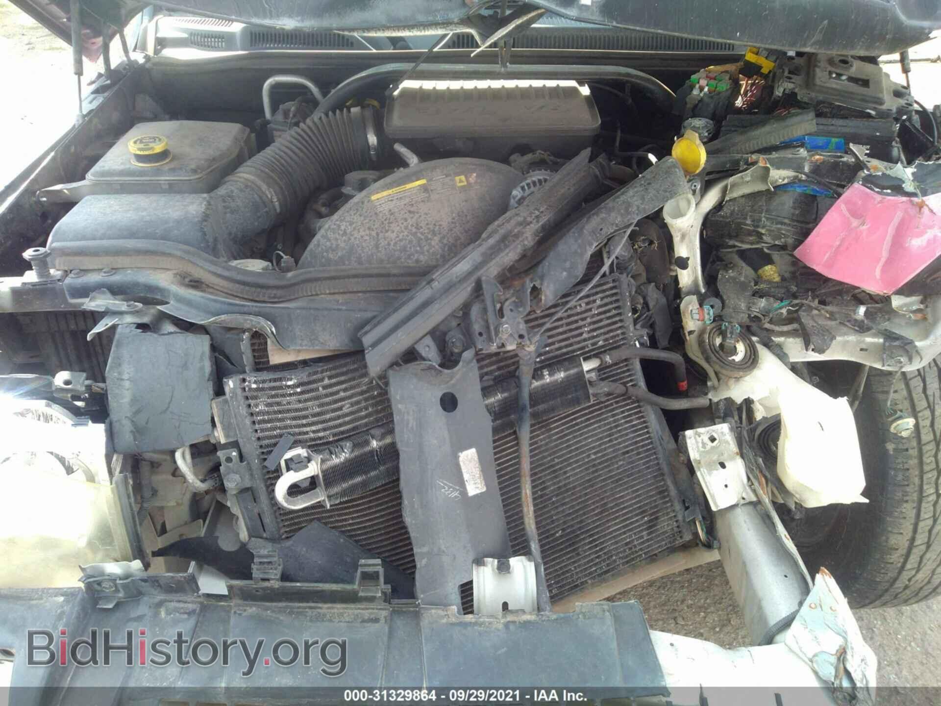 2006 JEEP COMMANDER - VIN: 1J8HH48K66C339984 - Фото 10