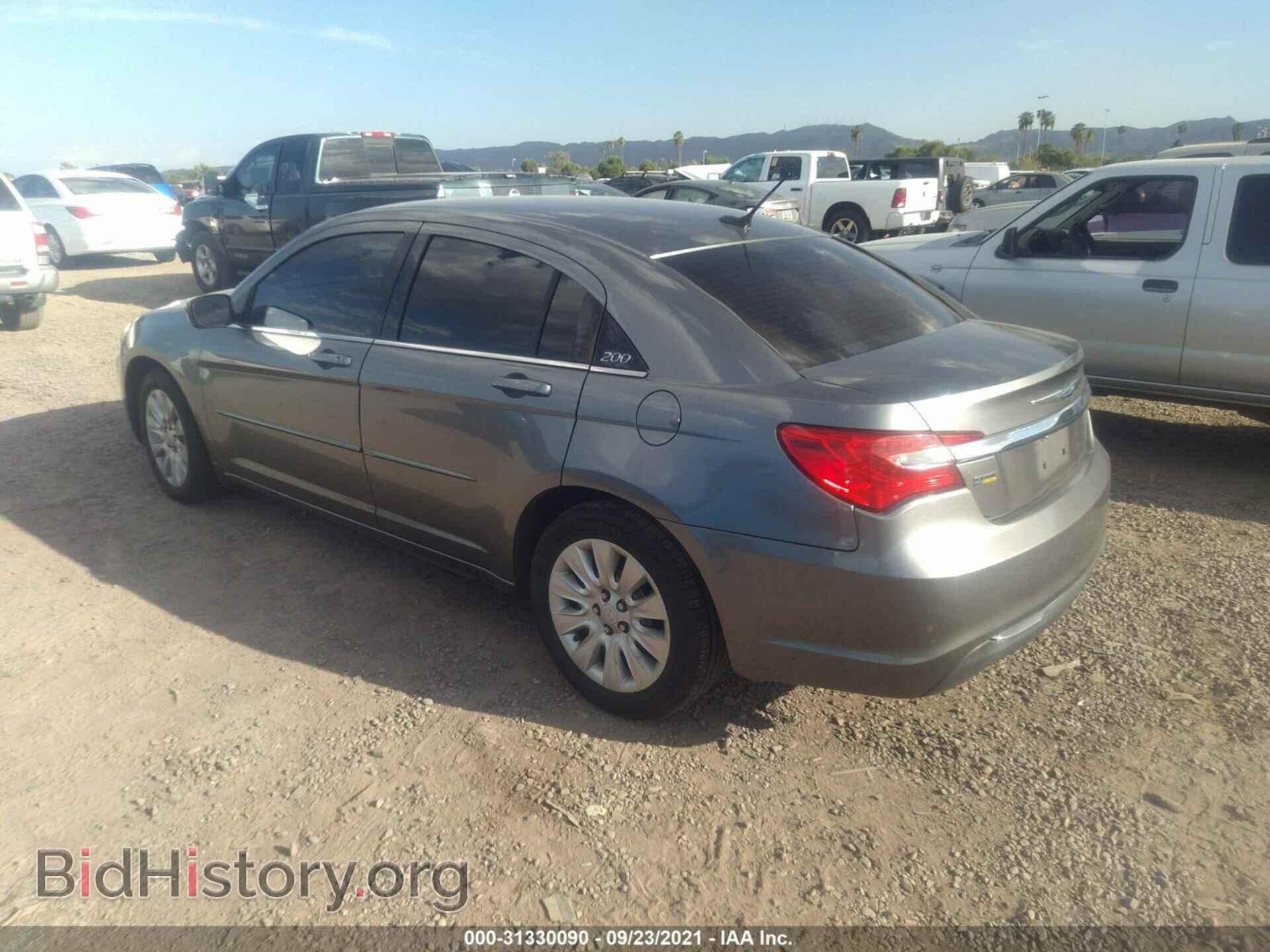 2012 CHRYSLER 200 - VIN: 1C3CCBAG6CN246204 - Фото 3