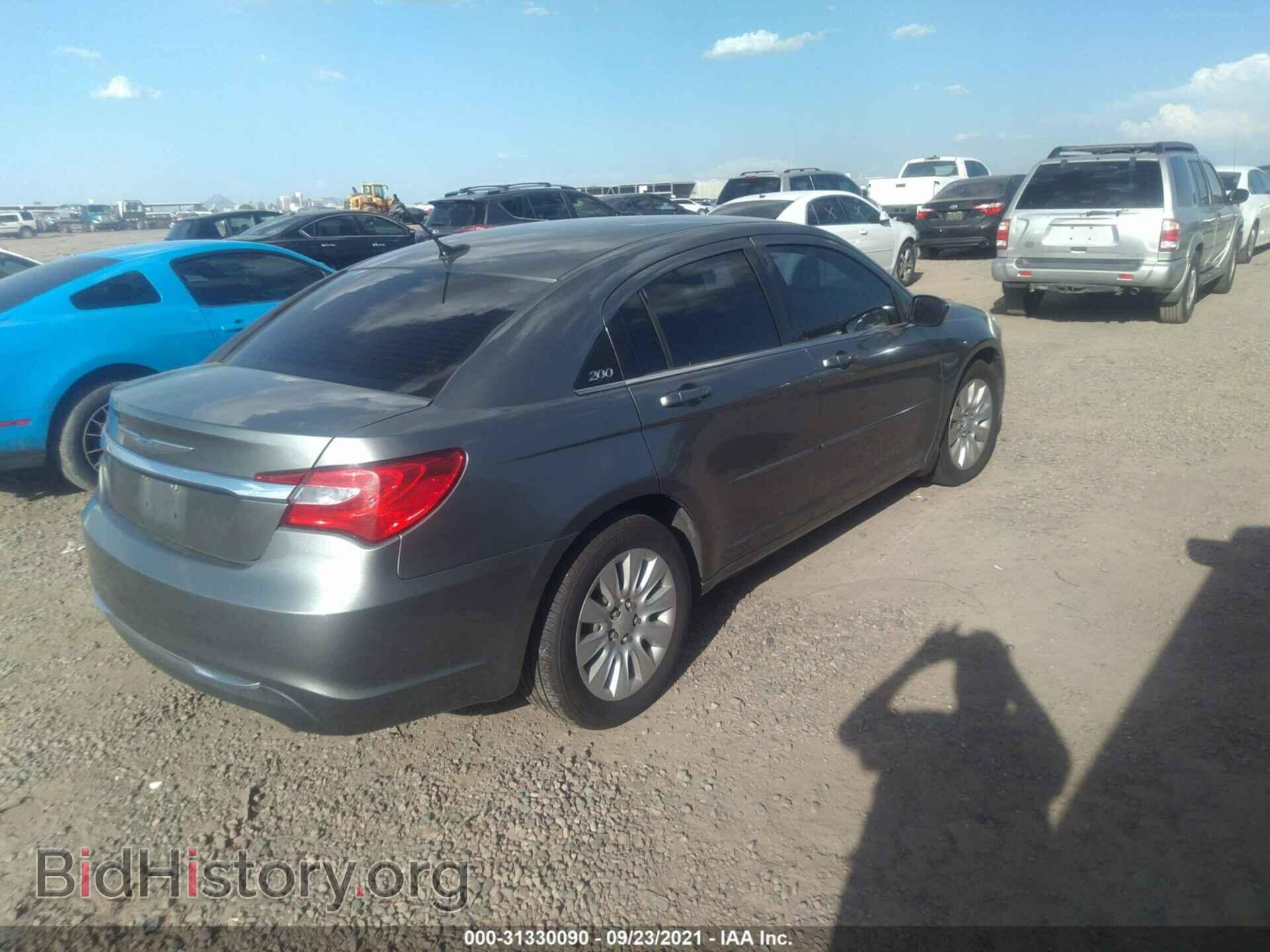 2012 CHRYSLER 200 - VIN: 1C3CCBAG6CN246204 - Фото 4