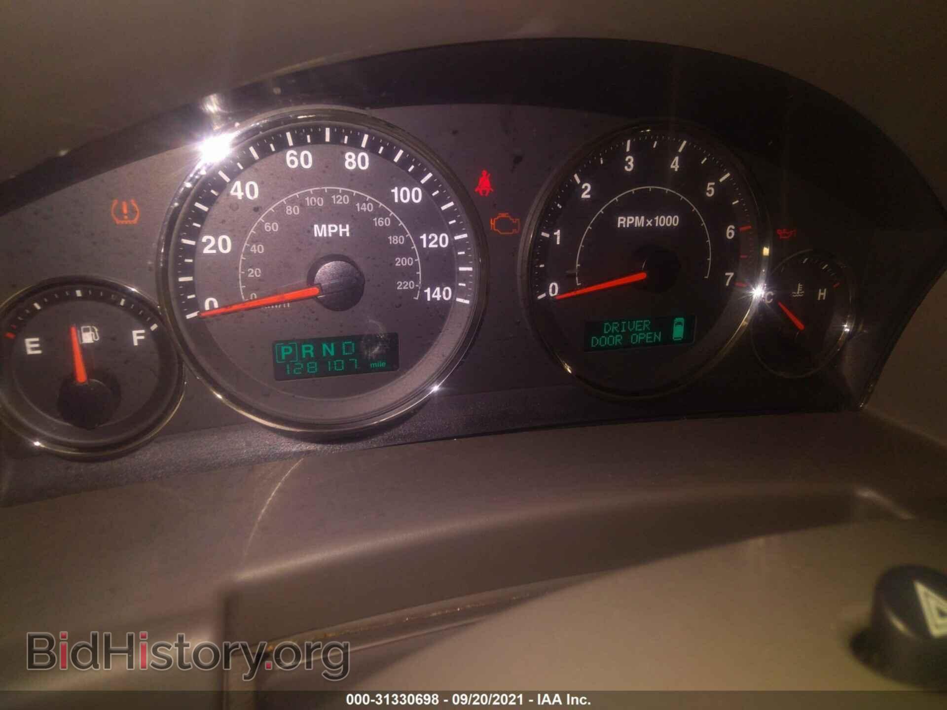 2006 JEEP COMMANDER - VIN: 1J8HG48K86C195311 - Фото 7