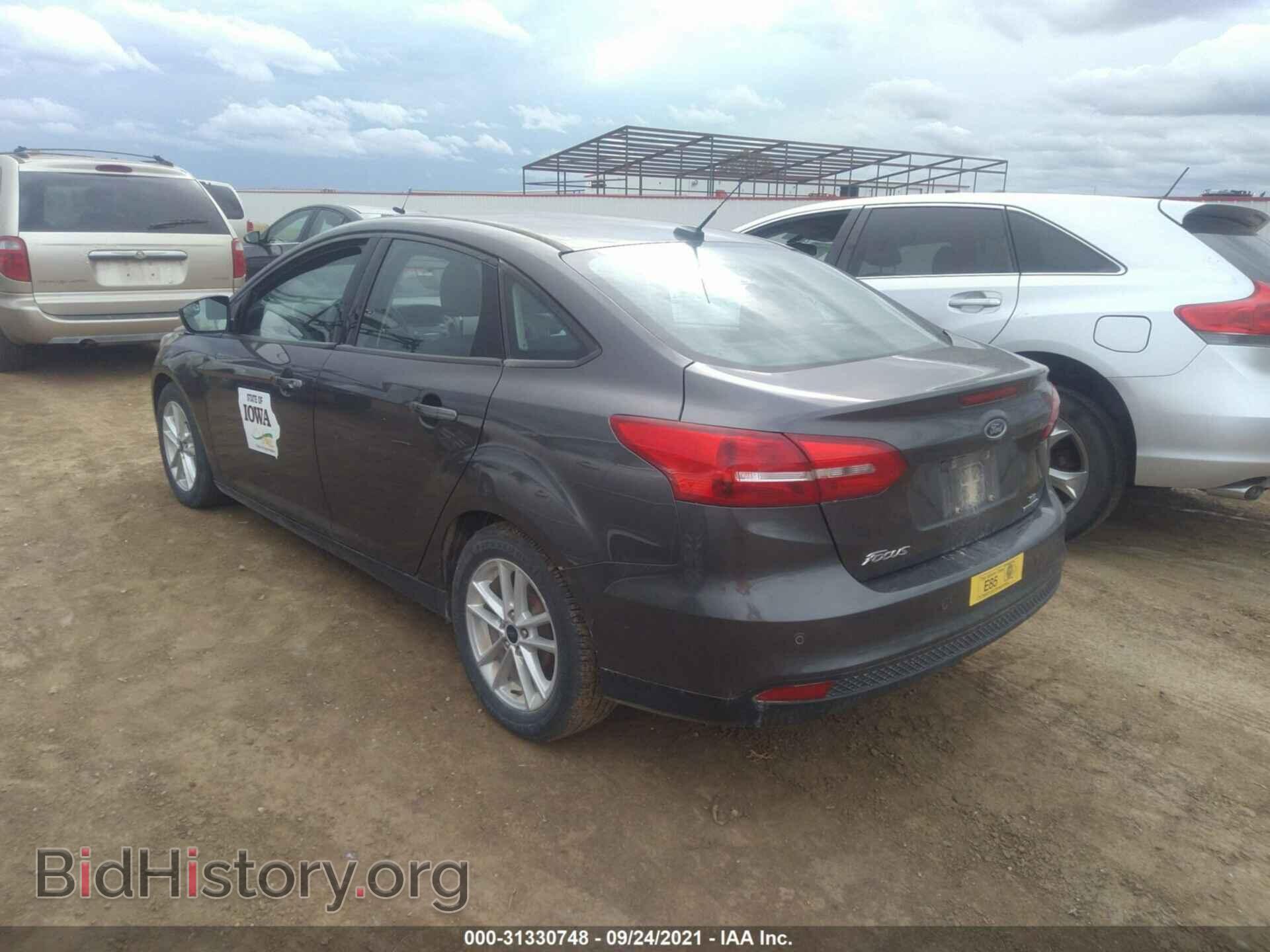 2016 FORD FOCUS - VIN: 1FADP3F2XGL298174 - Фото 3