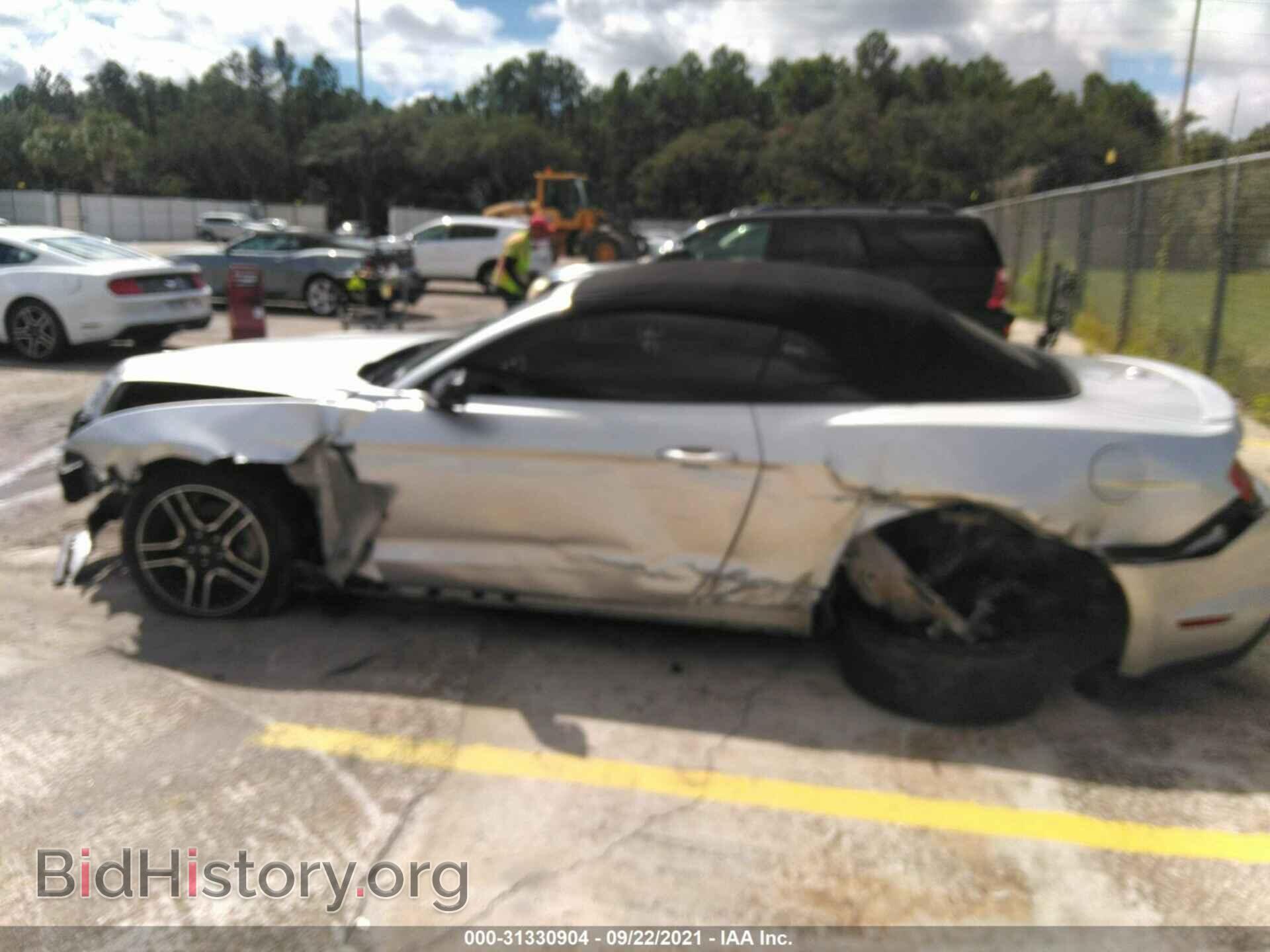 2019 FORD MUSTANG - VIN: 1FATP8UH0K5150659 - Фото 6