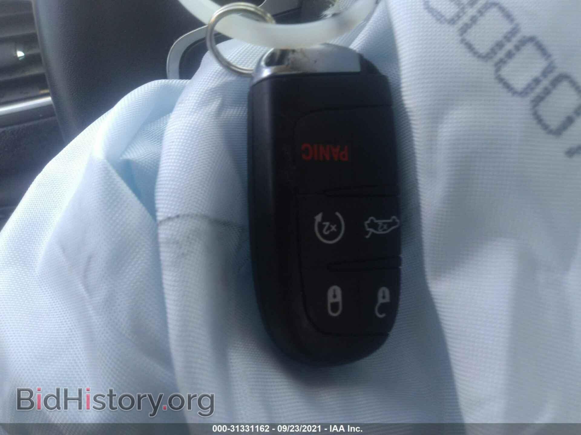2015 CHRYSLER 200 - VIN: 1C3CCCAB4FN721587 - Фото 11