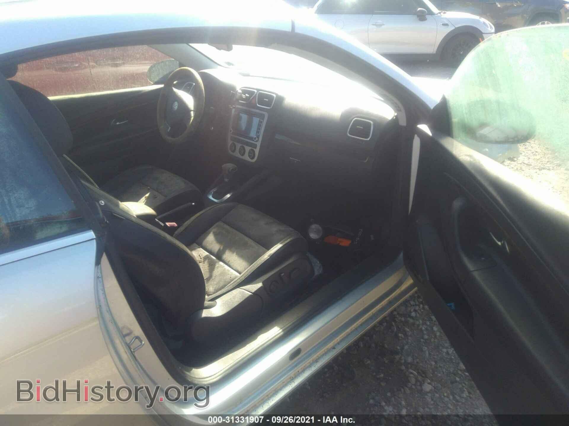 2008 VOLKSWAGEN EOS - VIN: WVWFA71F38V014511 - Фото 5