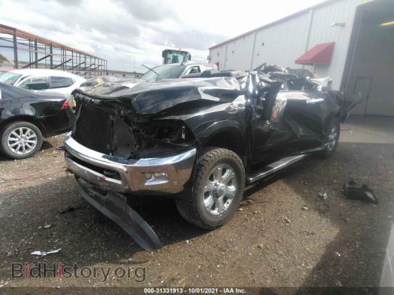2017 RAM 2500 (VIN 3C6UR5FL6HG541025) — photo 2 of 10