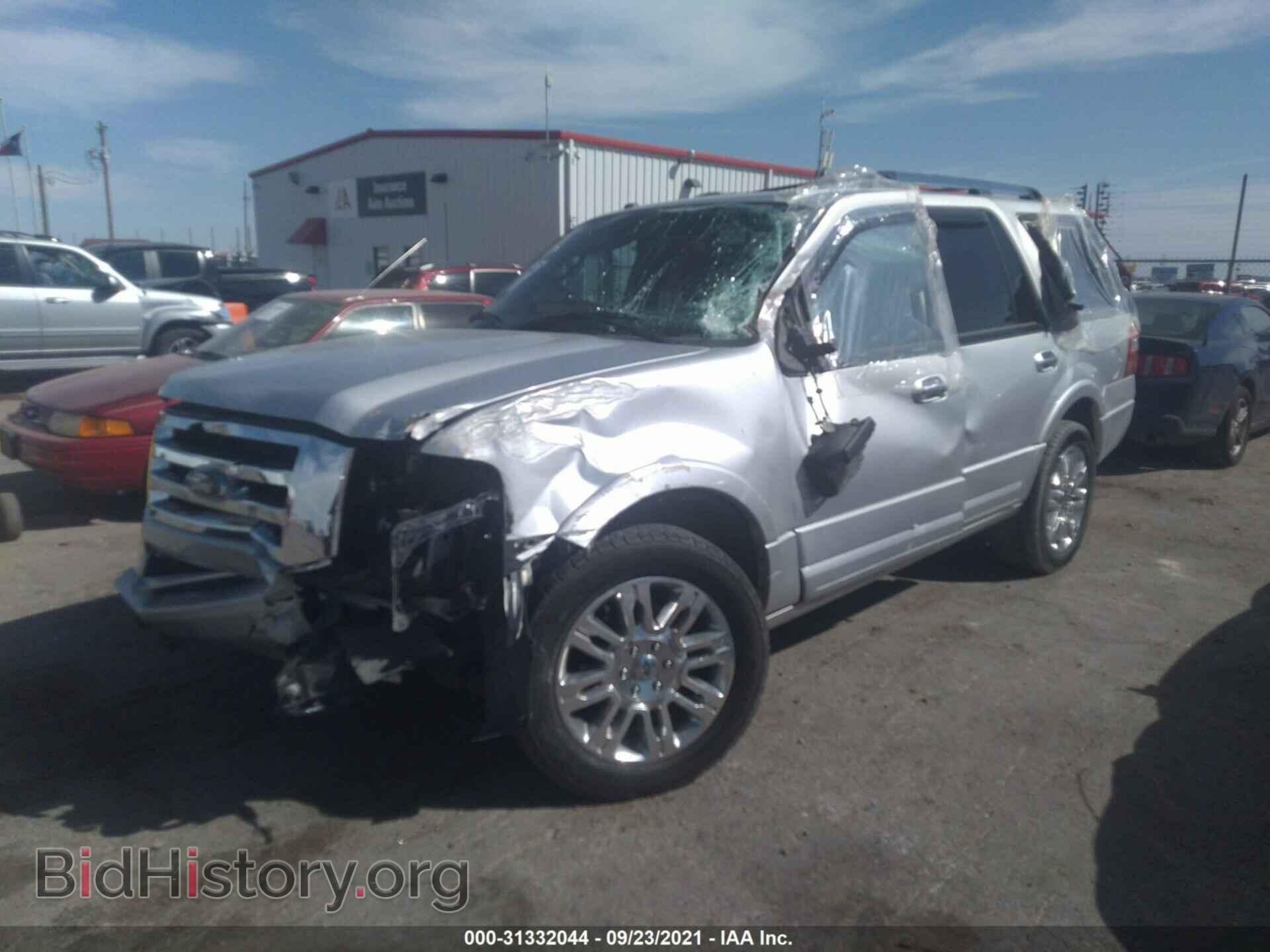 2011 FORD EXPEDITION - VIN: 1FMJU2A51BEF57256 - Фото 2