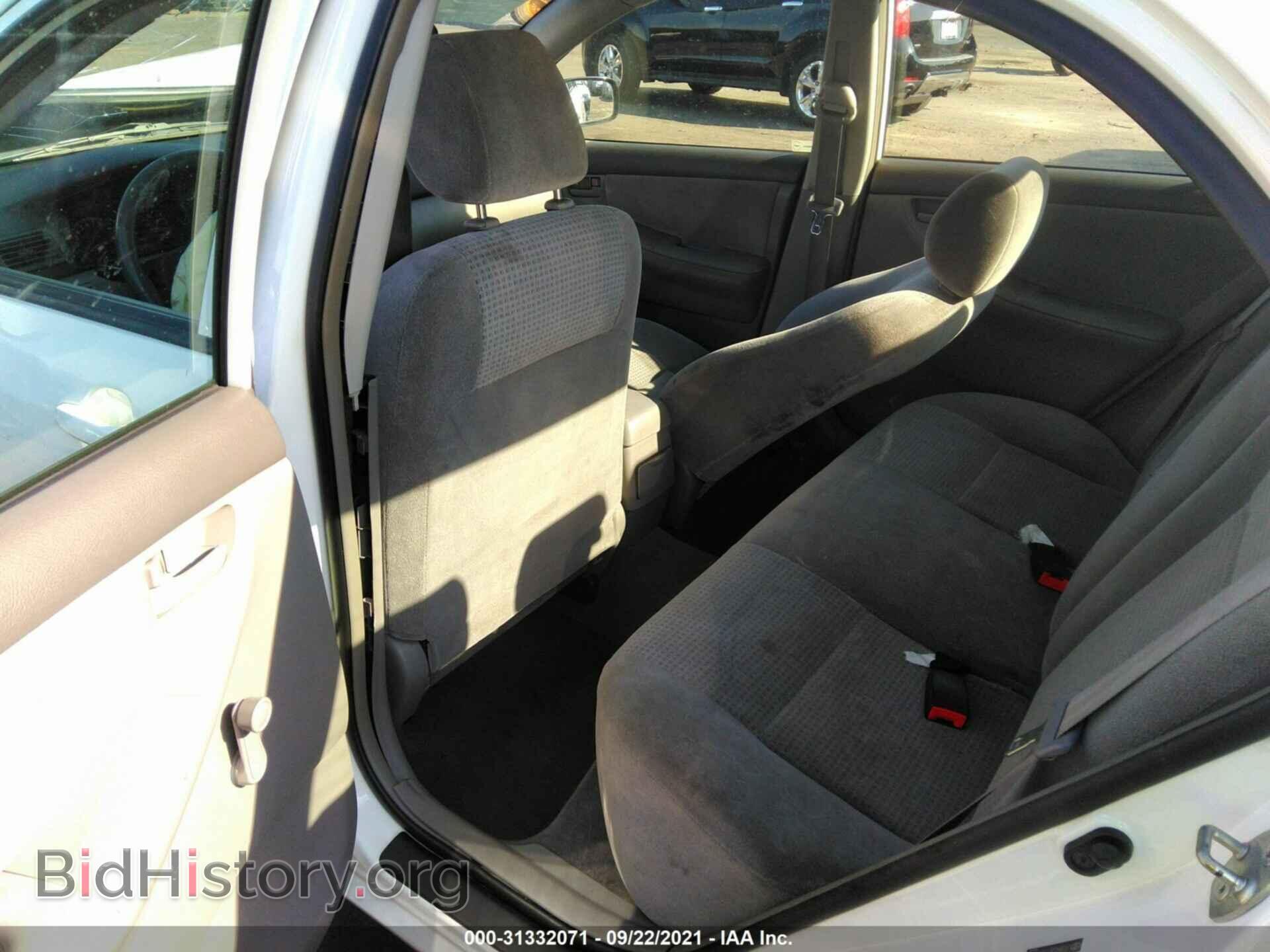 2007 TOYOTA COROLLA - VIN: JTDBR32E770111826 - Фото 8