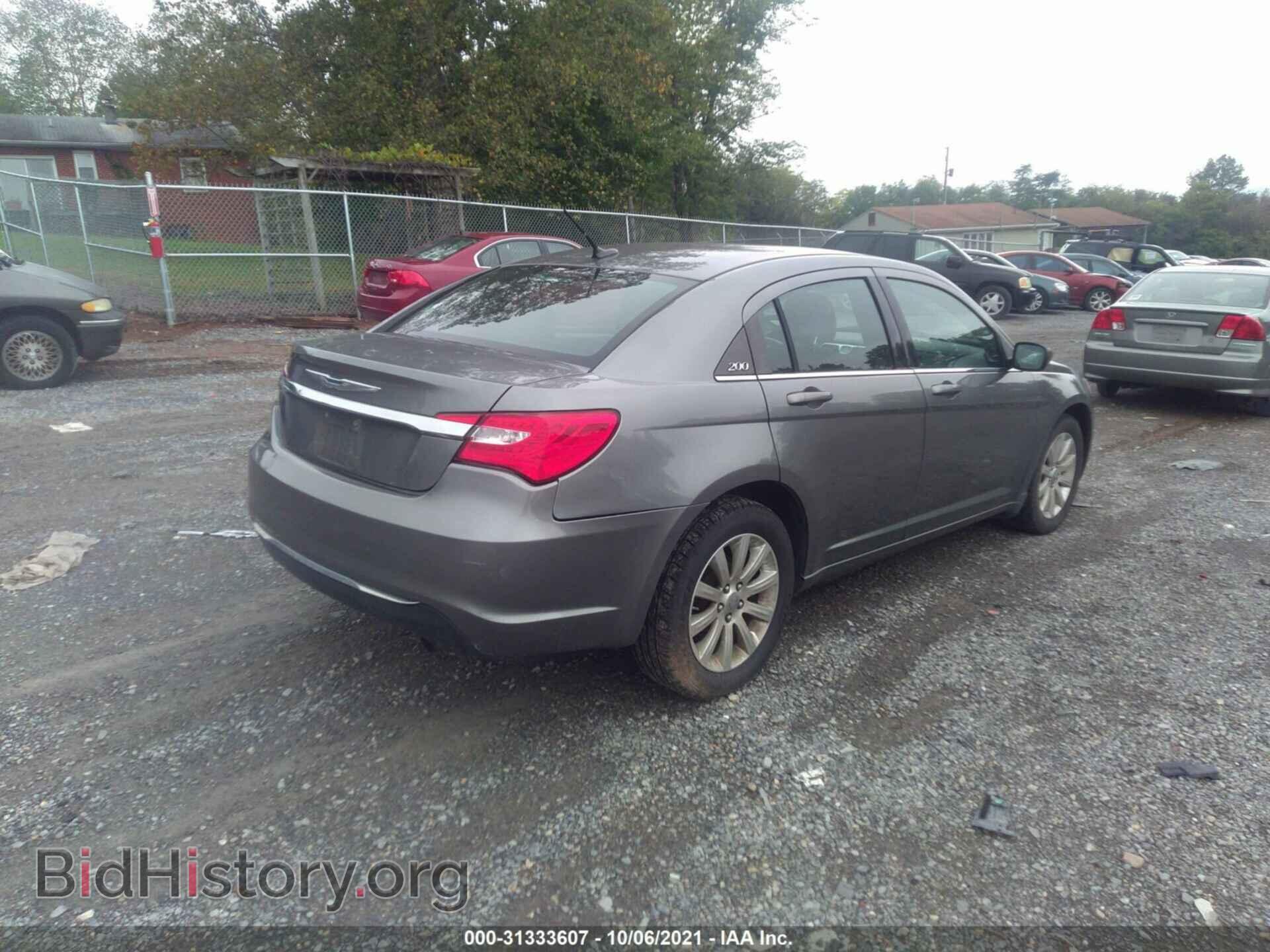 2012 CHRYSLER 200 - VIN: 1C3CCBBB3CN117615 - Photo 4