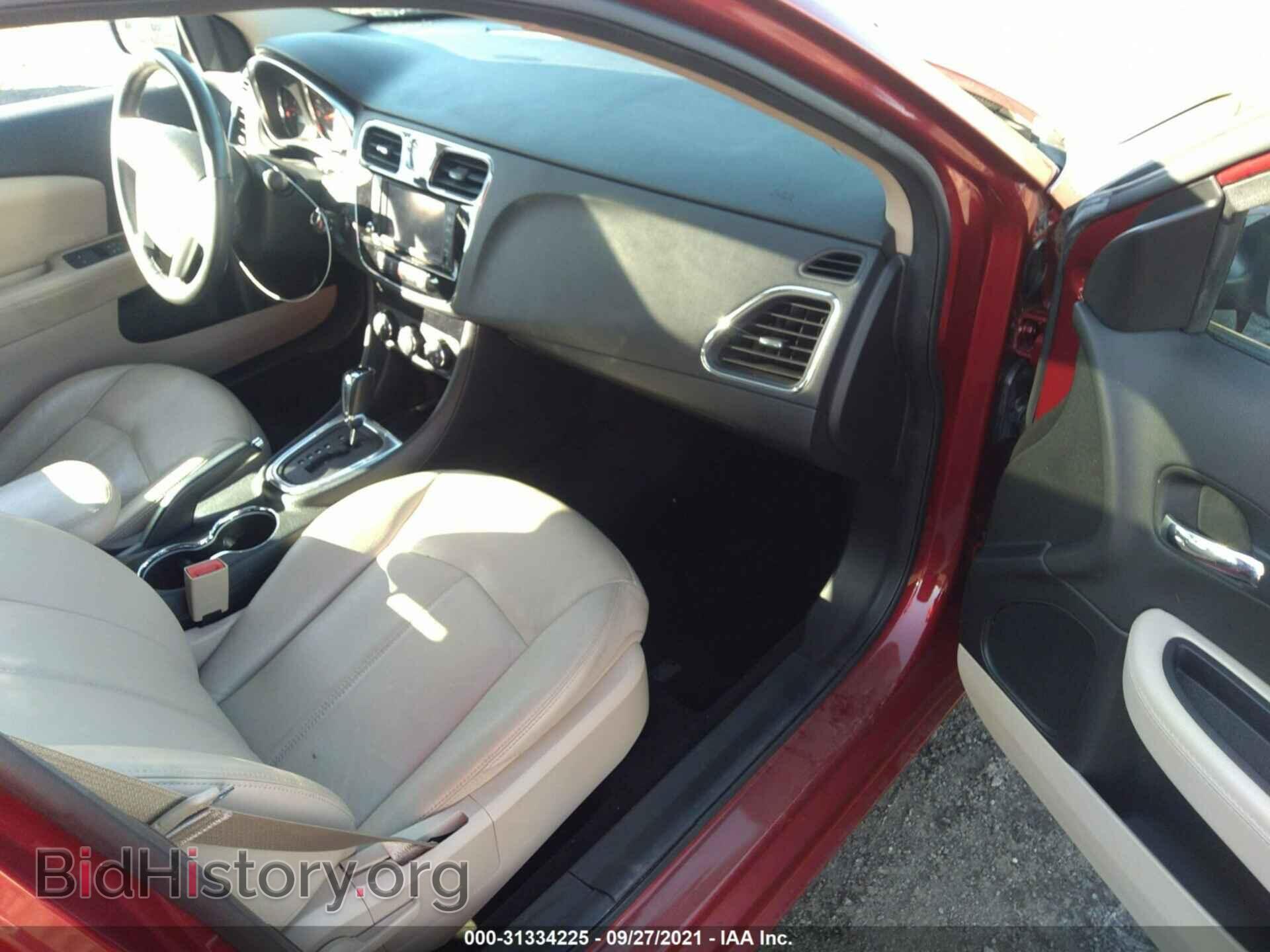 2012 CHRYSLER 200 - VIN: 1C3CCBCB1CN308108 - Фото 5