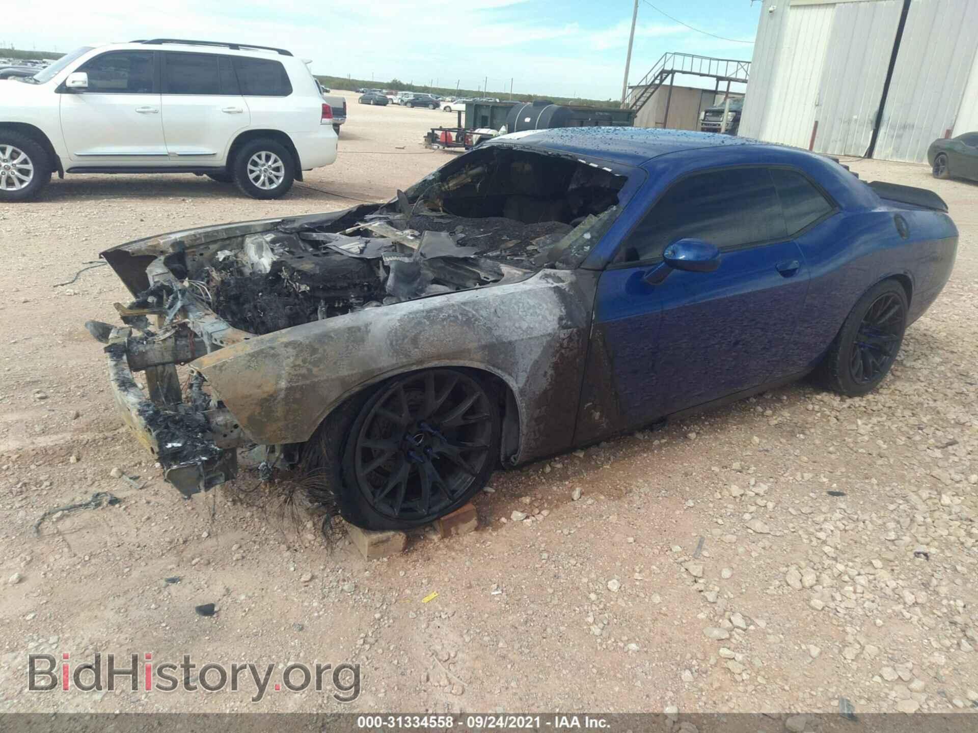 2019 DODGE CHALLENGER - VIN: 2C3CDZAG9KH596312 - Photo 2