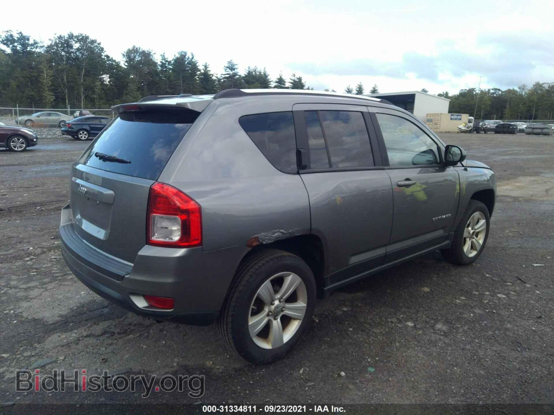 2011 JEEP COMPASS - VIN: 1J4NF1FB9BD281269 - Photo 4