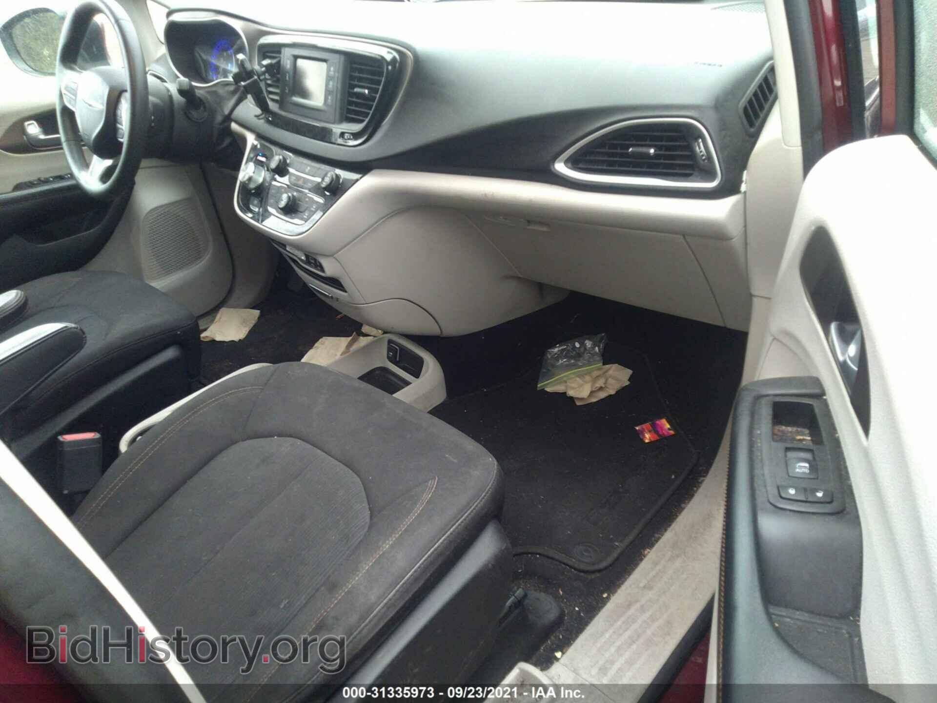2017 CHRYSLER PACIFICA - VIN: 2C4RC1CGXHR628601 - Photo 5