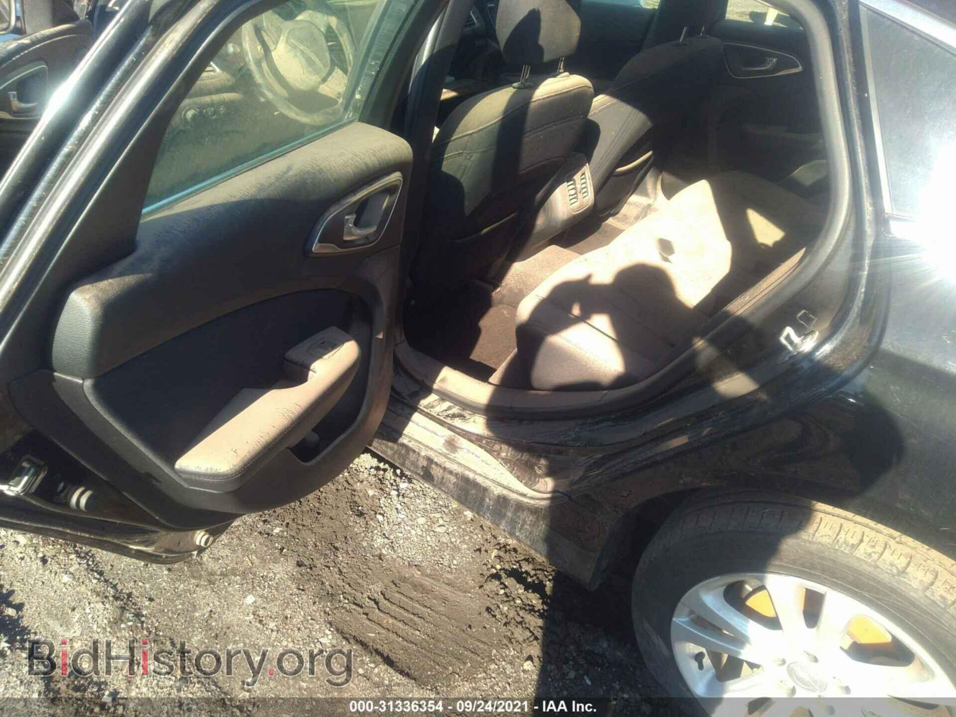 2015 CHRYSLER 200 - VIN: 1C3CCCAB6FN654877 - Фото 8