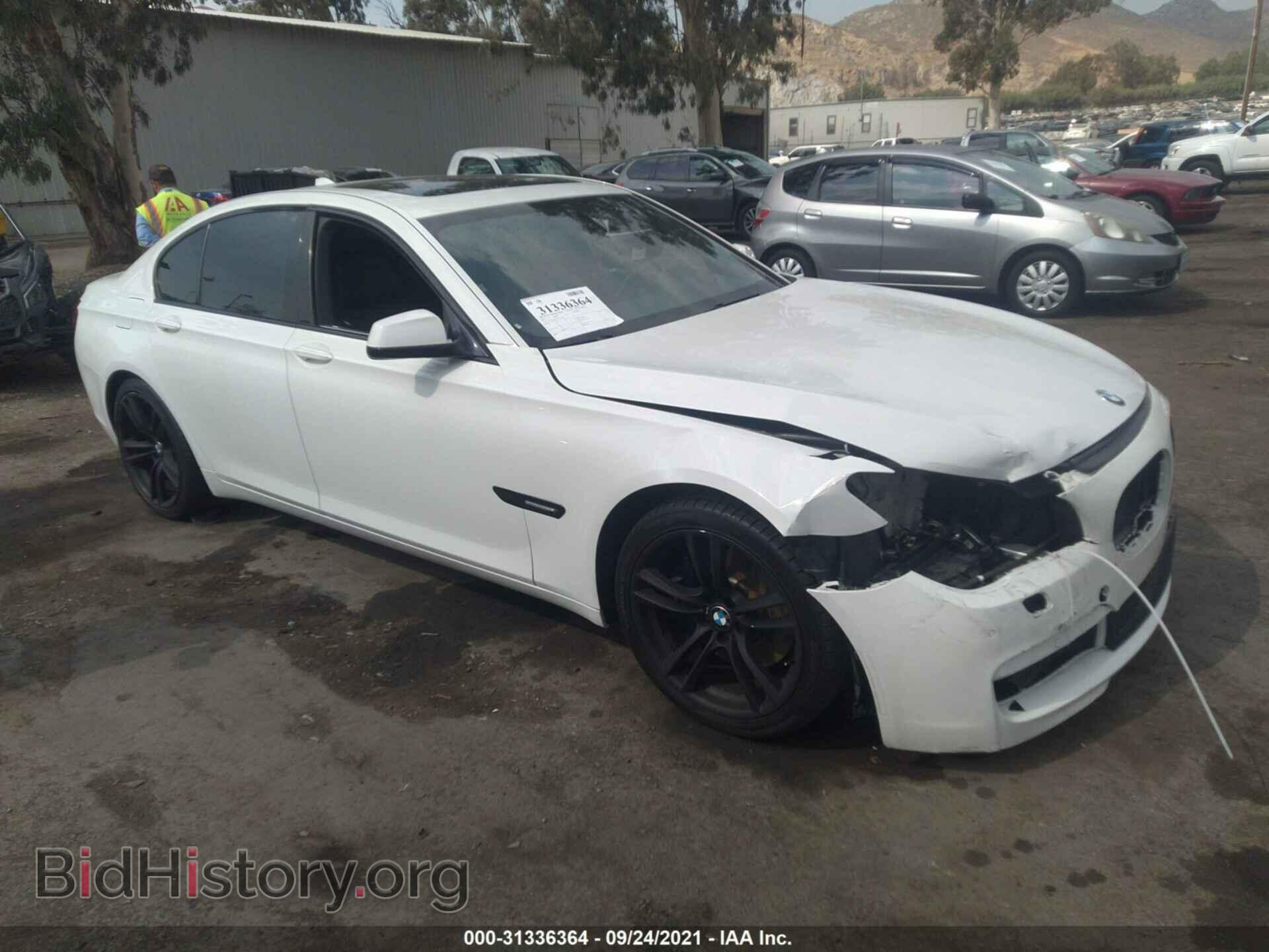 Photo WBAKA8C54CDX01338 - BMW 7 SERIES 2012