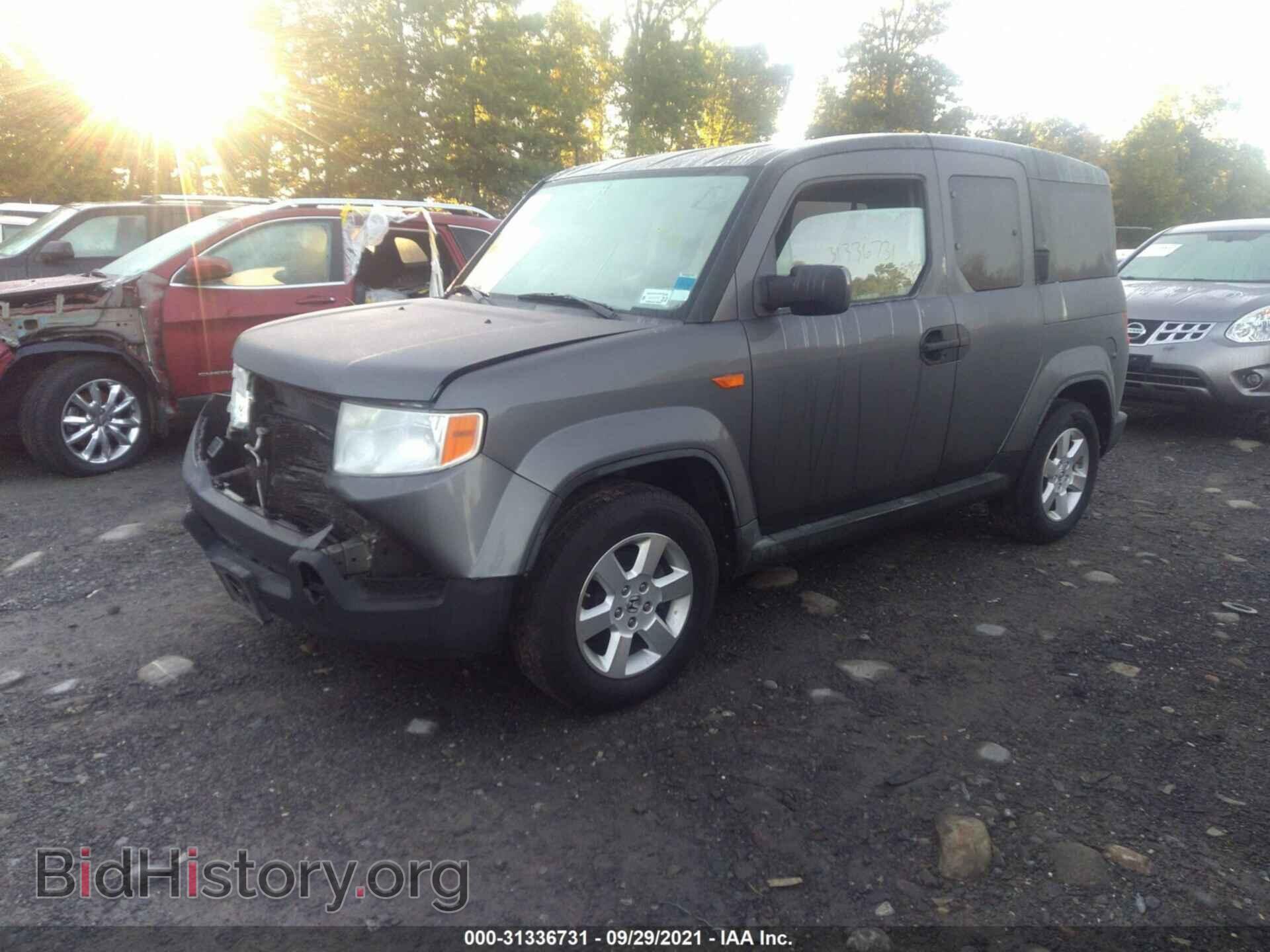 2011 HONDA ELEMENT - VIN: 5J6YH2H76BL003991 - Фото 2