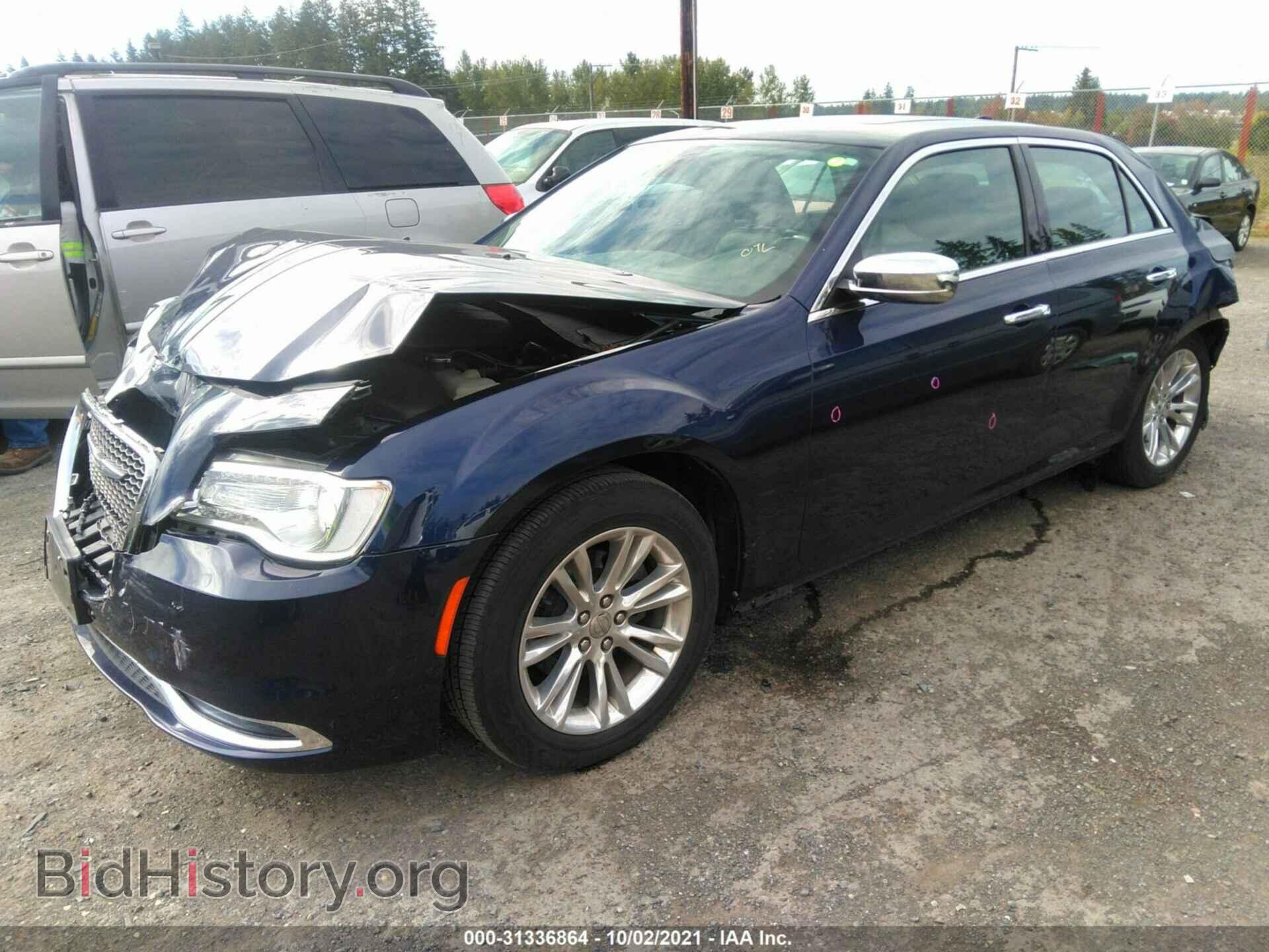 2016 CHRYSLER 300 - VIN: 2C3CCAEG2GH181404 - Photo 2