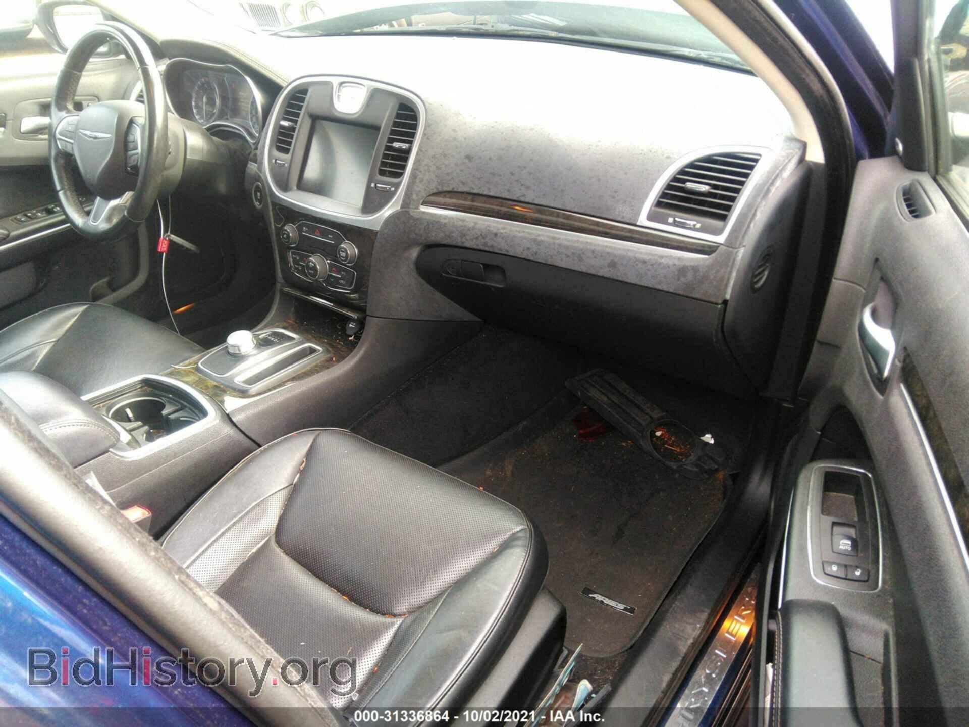 2016 CHRYSLER 300 - VIN: 2C3CCAEG2GH181404 - Photo 5