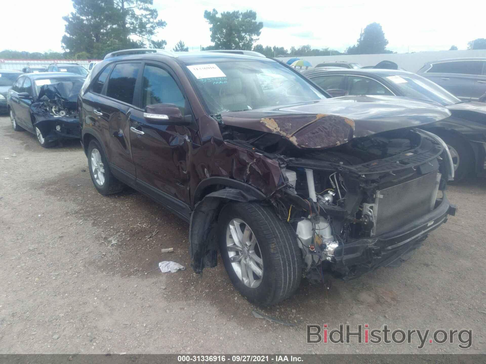 Photo 5XYKT3A6XFG625142 - KIA SORENTO 2015