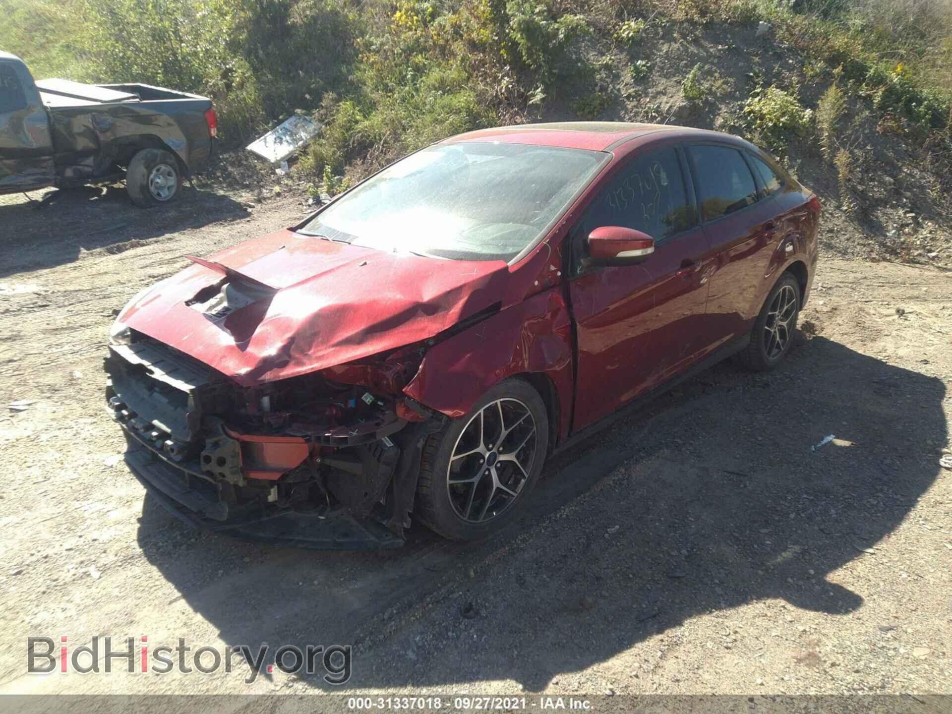2017 FORD FOCUS - VIN: 1FADP3H28HL218563 - Фото 2