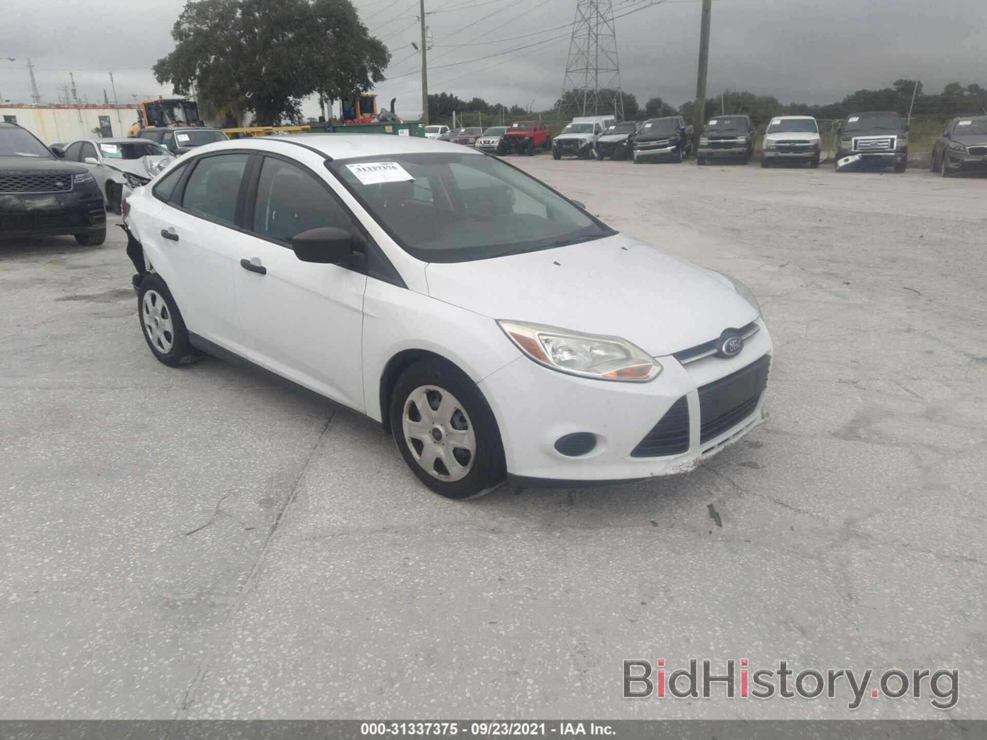 Photo 1FAHP3E25CL444705 - FORD FOCUS 2012