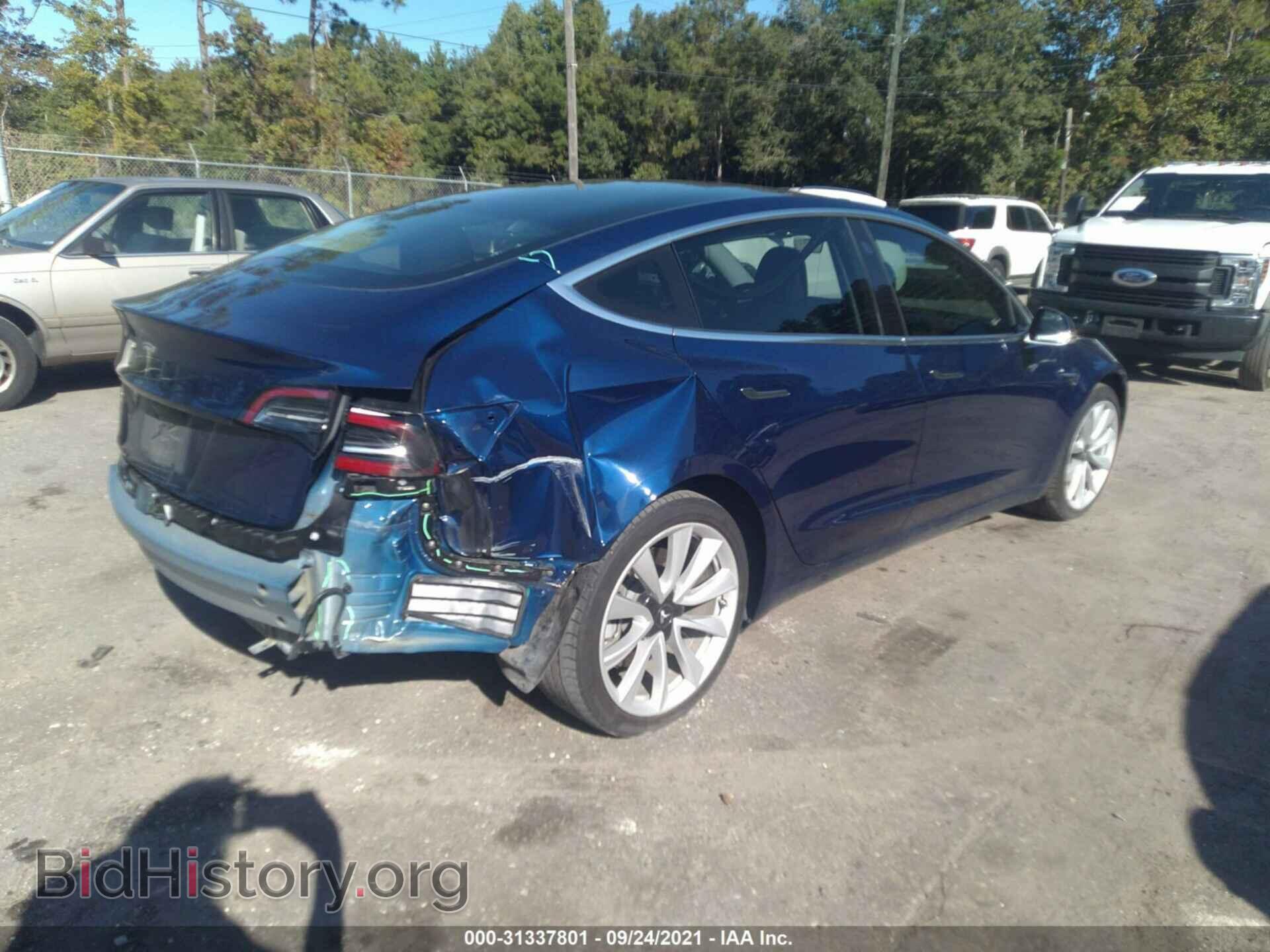 2018 TESLA MODEL 3 - VIN: 5YJ3E1EA1JF006303 - Photo 4