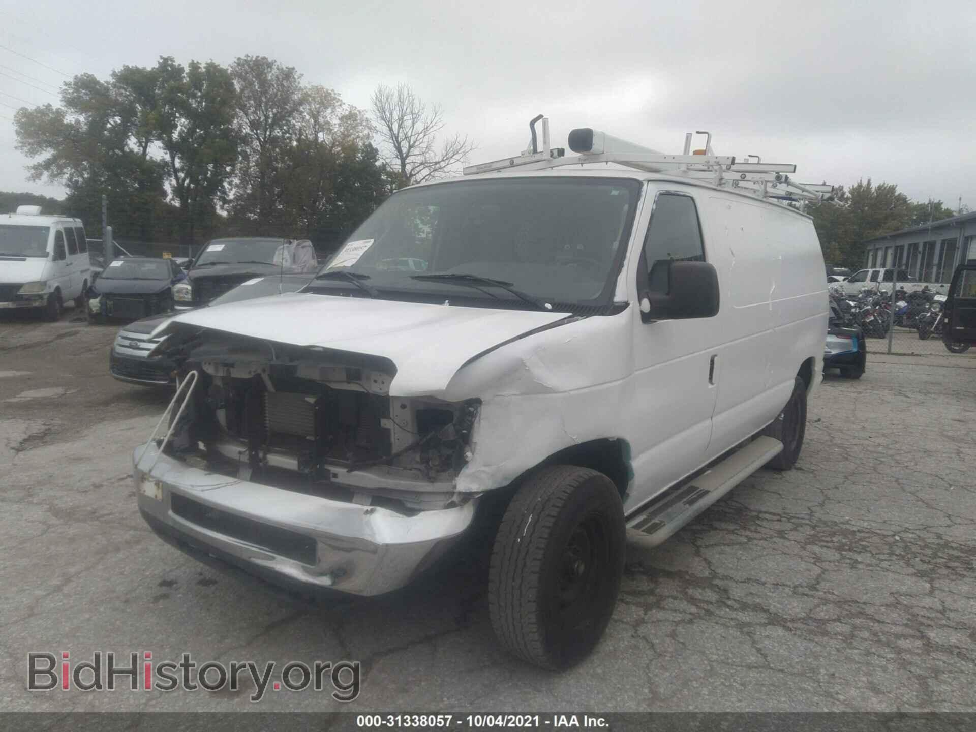 2013 FORD ECONOLINE CARGO VAN - VIN: 1FTNE2EW9DDA96368 - Фото 2