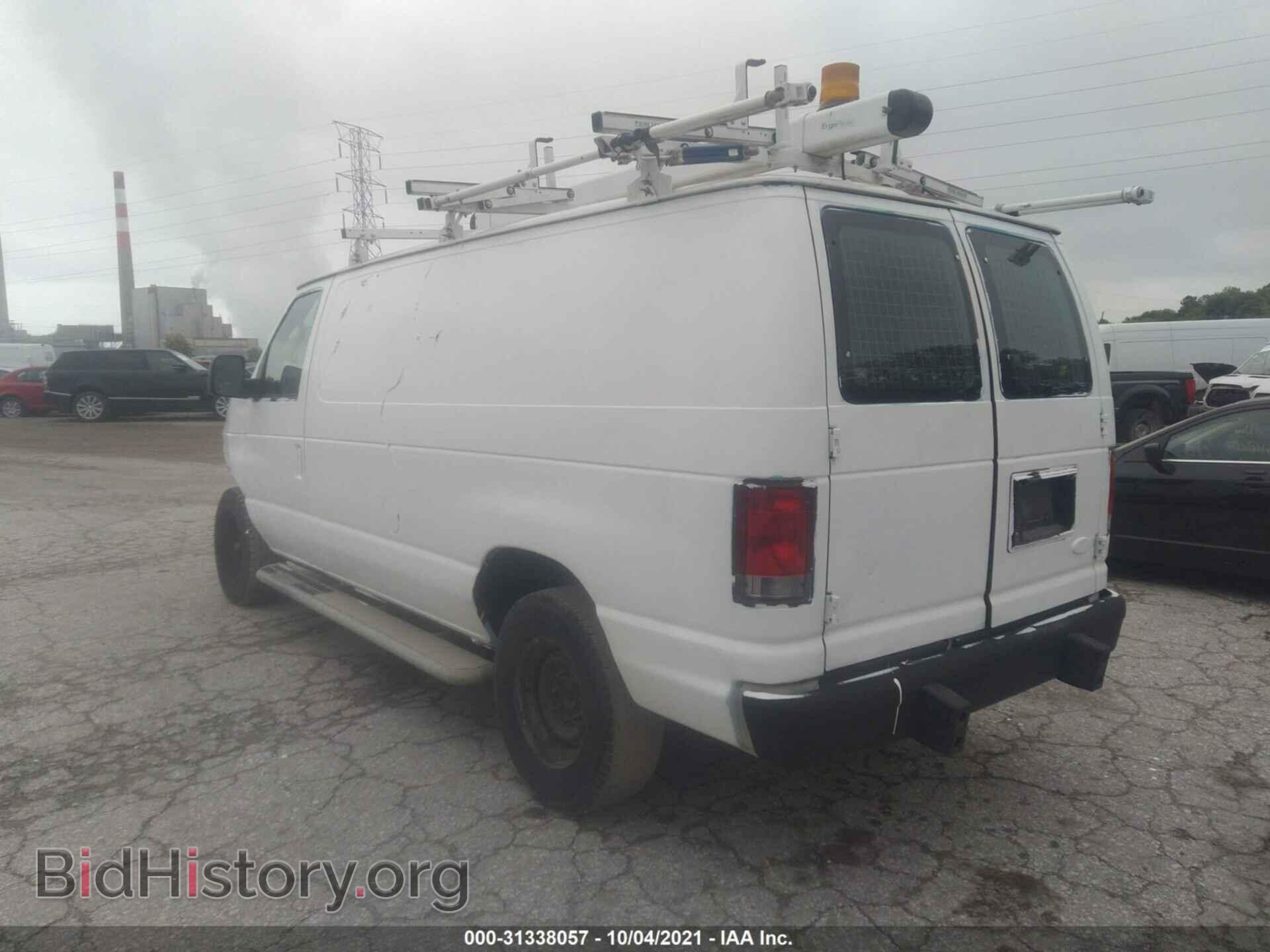 2013 FORD ECONOLINE CARGO VAN - VIN: 1FTNE2EW9DDA96368 - Фото 3