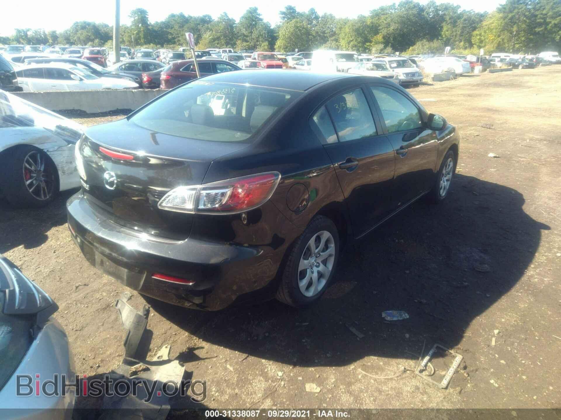 2012 MAZDA MAZDA3 - VIN: JM1BL1UG8C1552566 - Фото 4