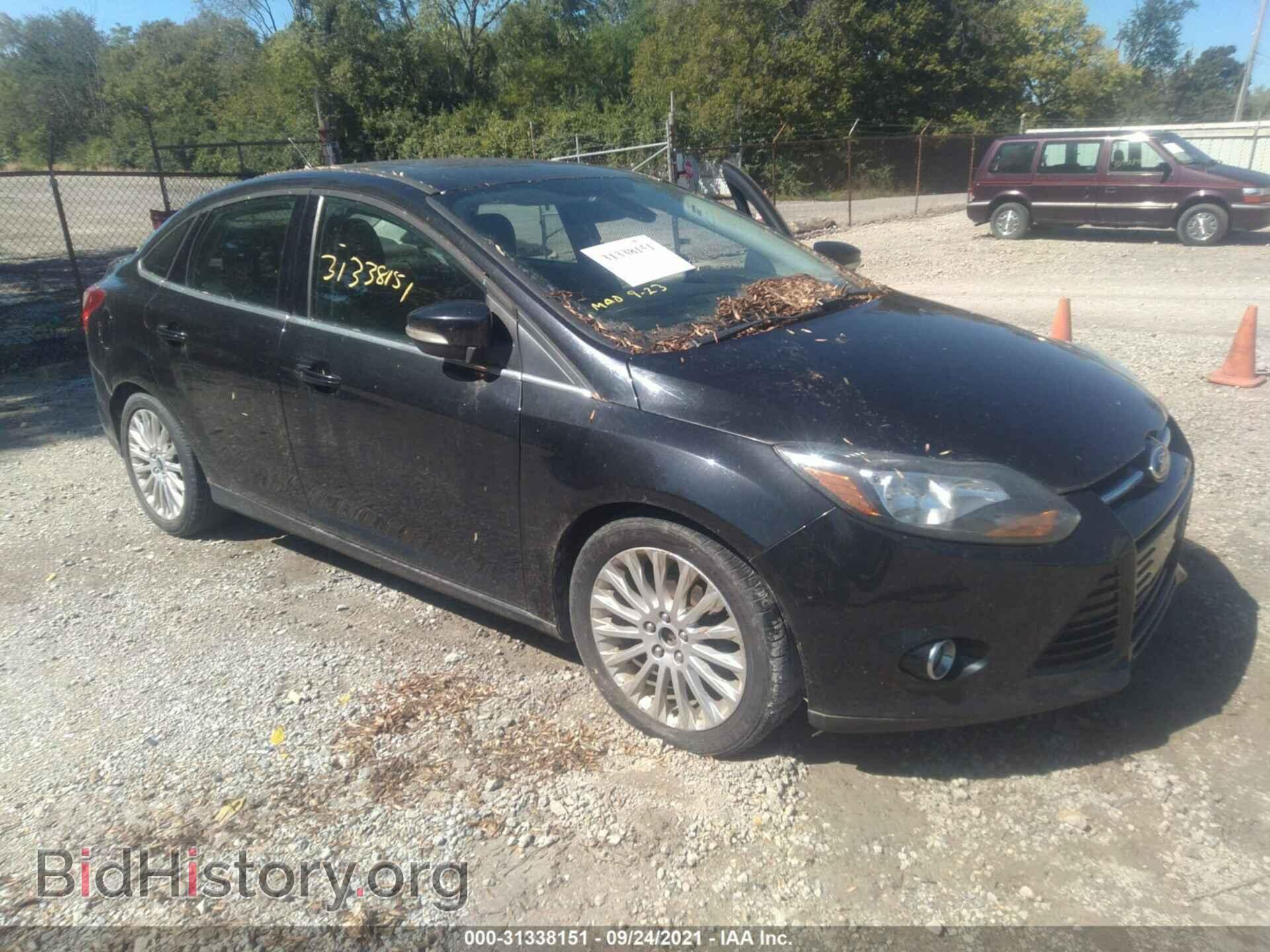 Photo 1FAHP3J20CL385519 - FORD FOCUS 2012