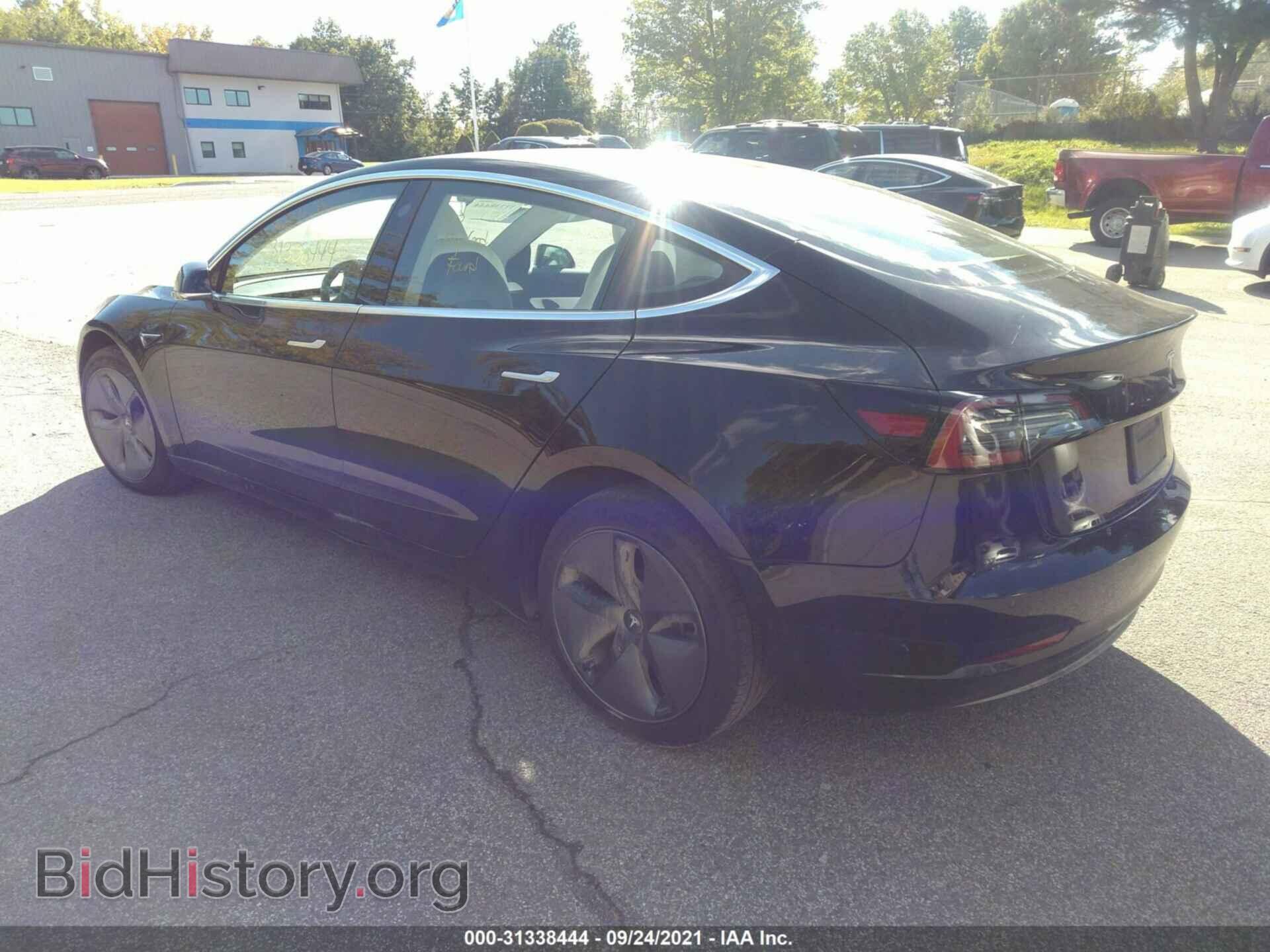 2019 TESLA MODEL 3 - VIN: 5YJ3E1EBXKF194801 - Фото 3