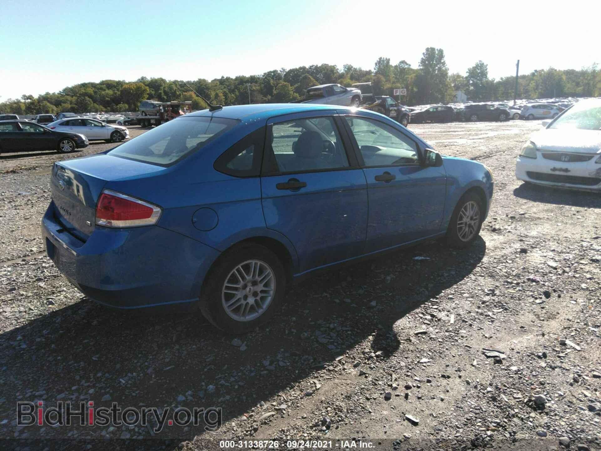 2011 FORD FOCUS - VIN: 1FAHP3FN4BW104953 - Фото 4