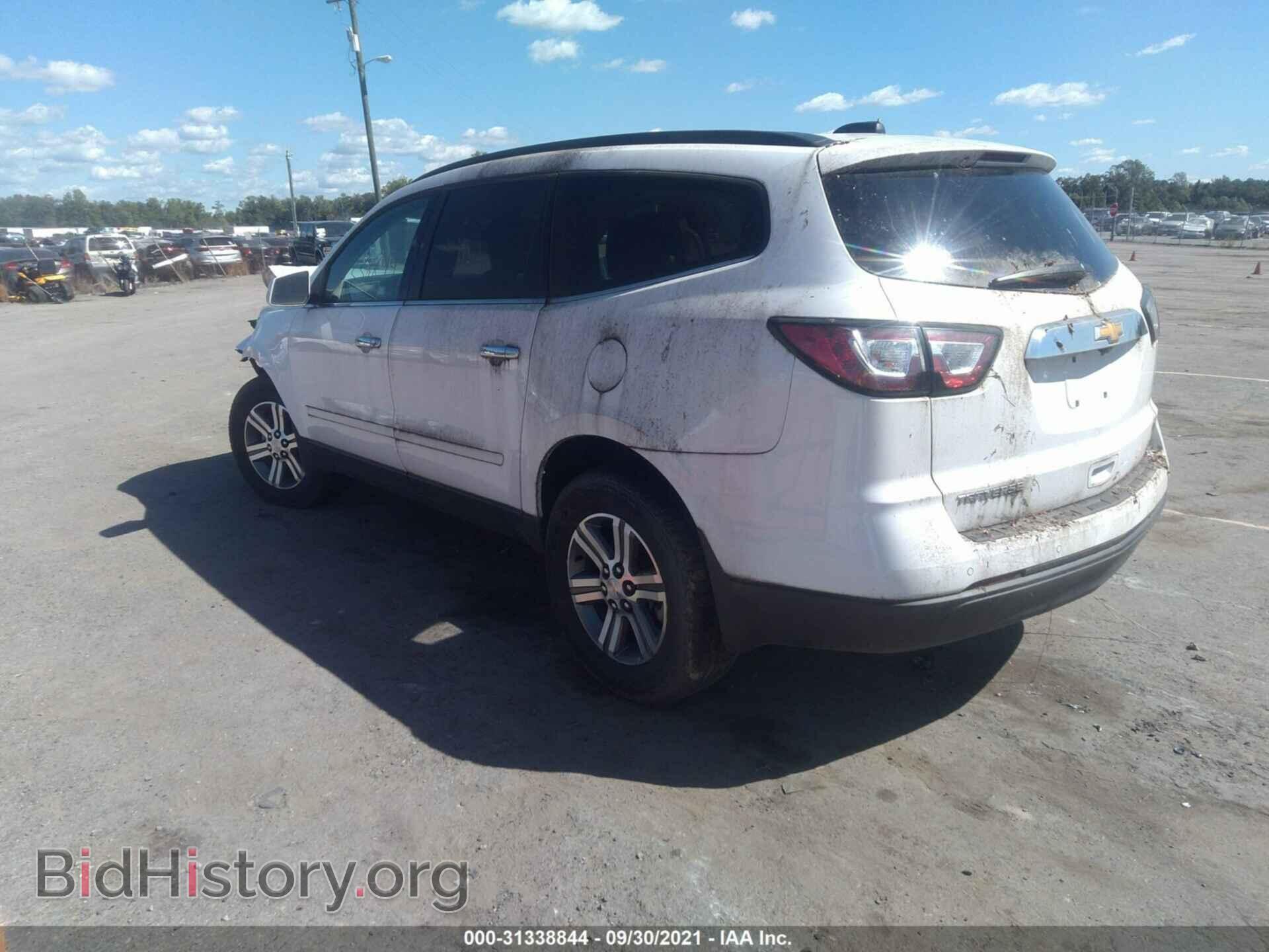 2017 CHEVROLET TRAVERSE - VIN: 1GNKRGKD7HJ161966 - Фото 3